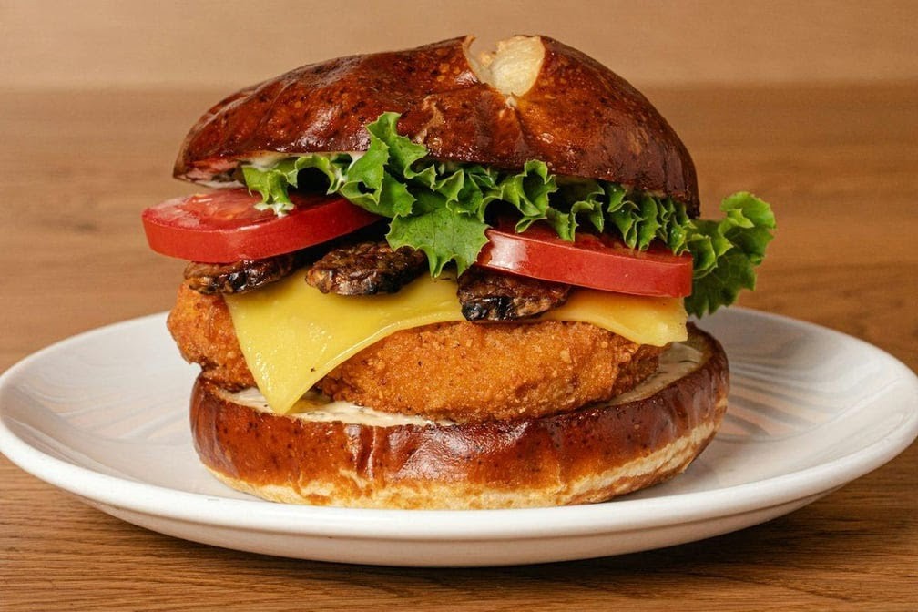 Next Level Veggie Grill Ballard: food & drinks