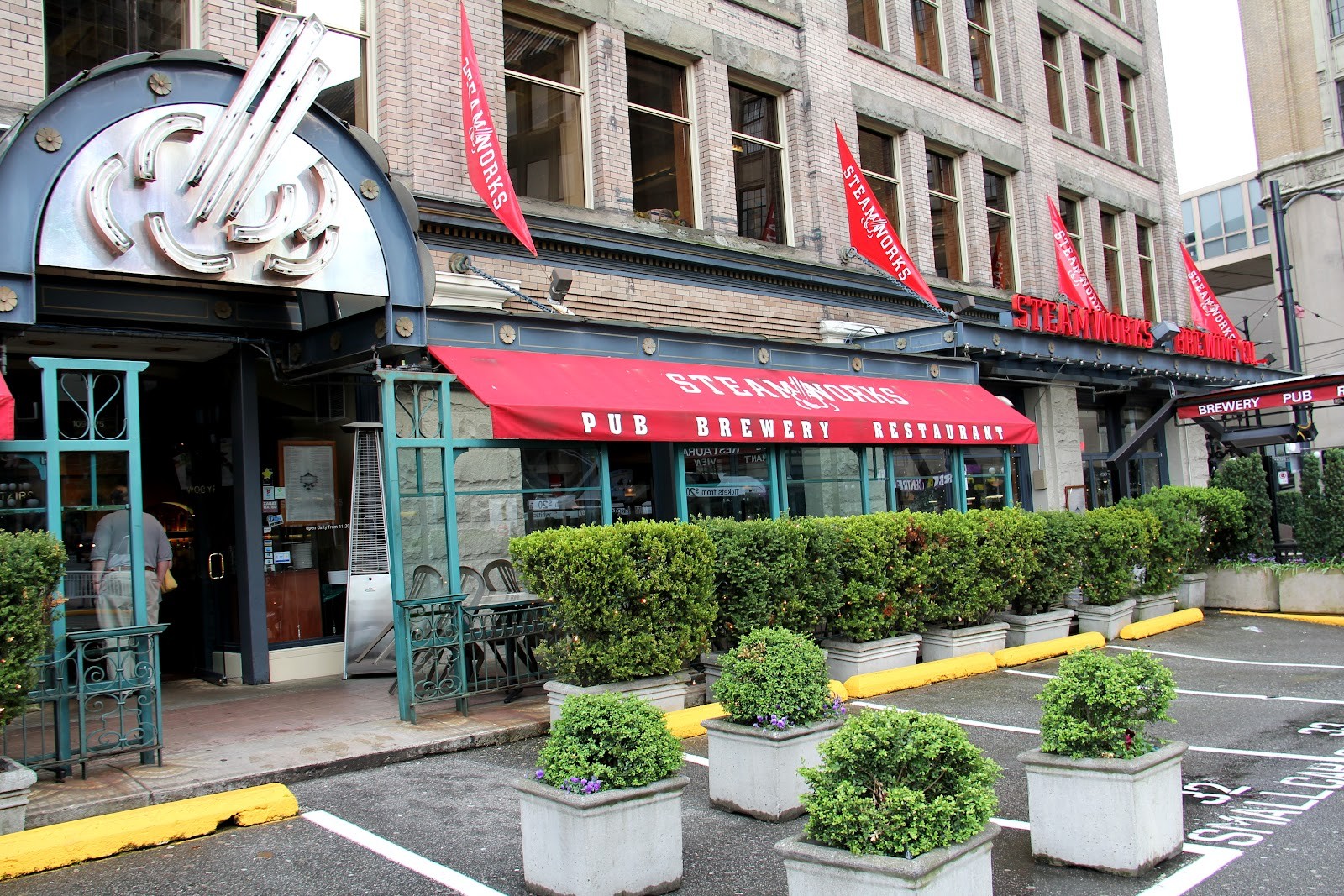 Steamworks Brewpub: the place