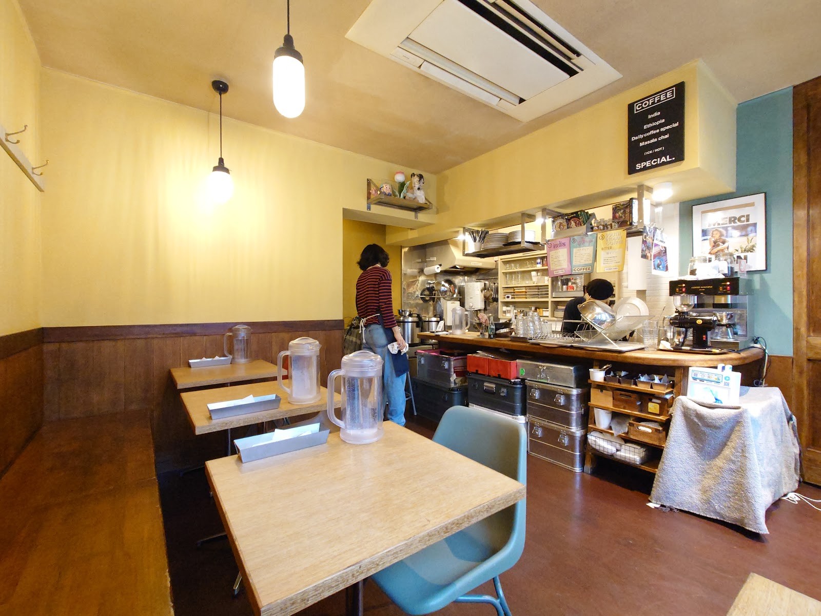 negombo33 Curry shop in Koenji: the place