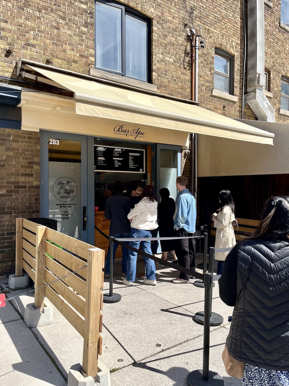 Bar Ape Gelato: the place