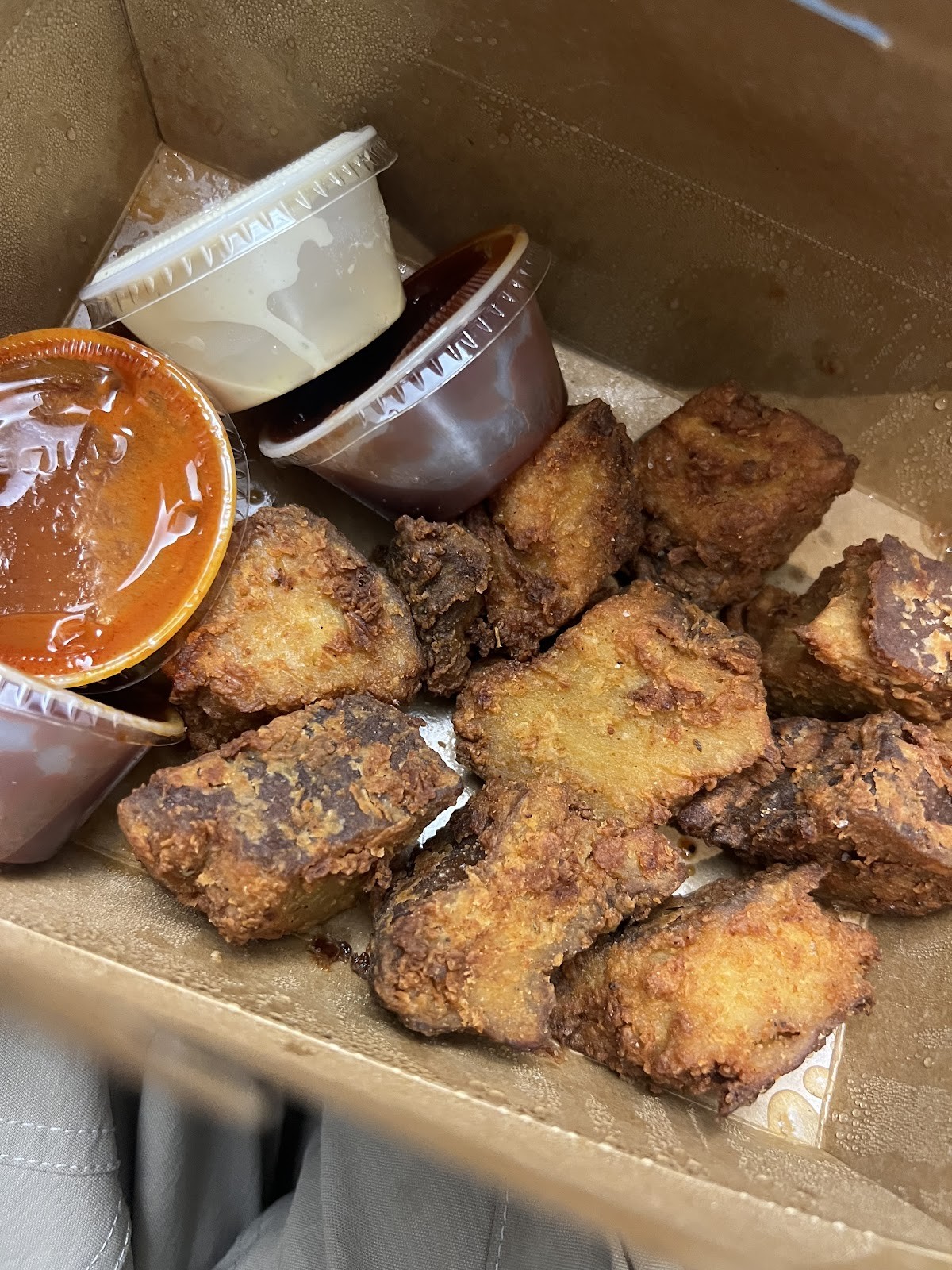 Urban Vegan Kitchen: food & drinks