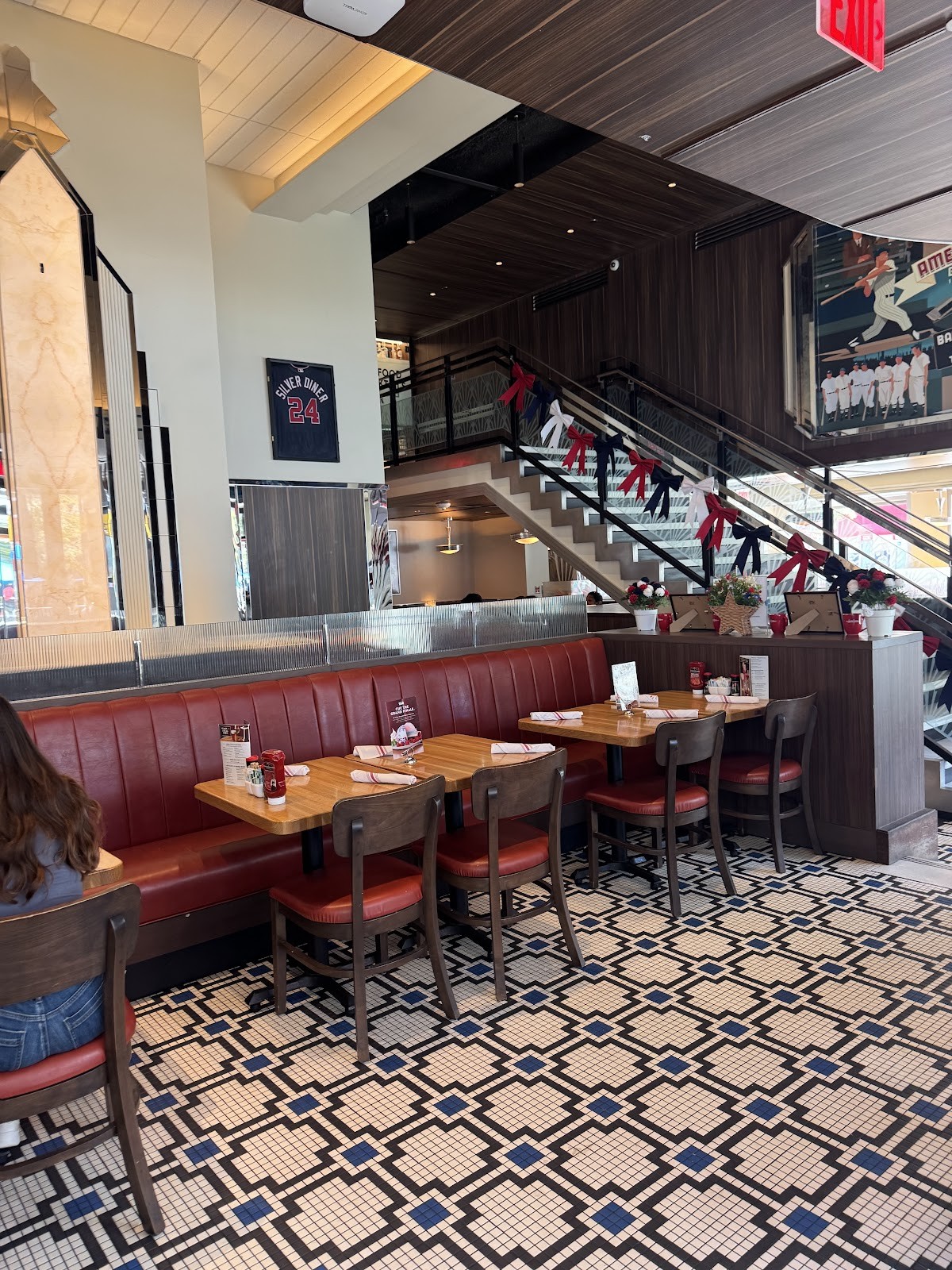 Silver Diner: the place