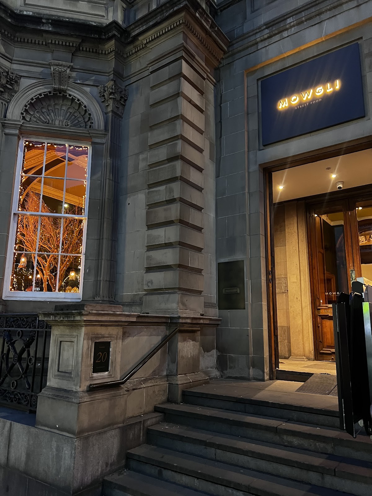 Mowgli Street Food Edinburgh: the place