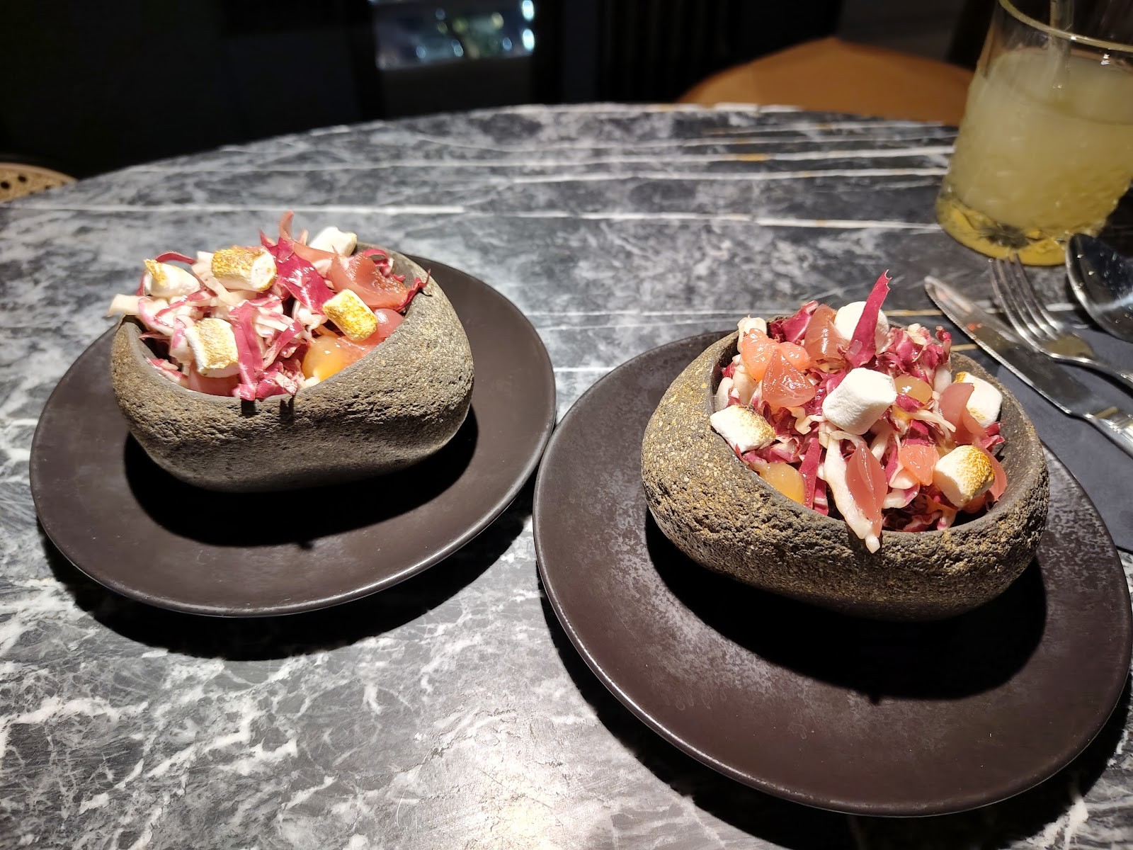 Vaust Bar & Restaurant: food & drinks