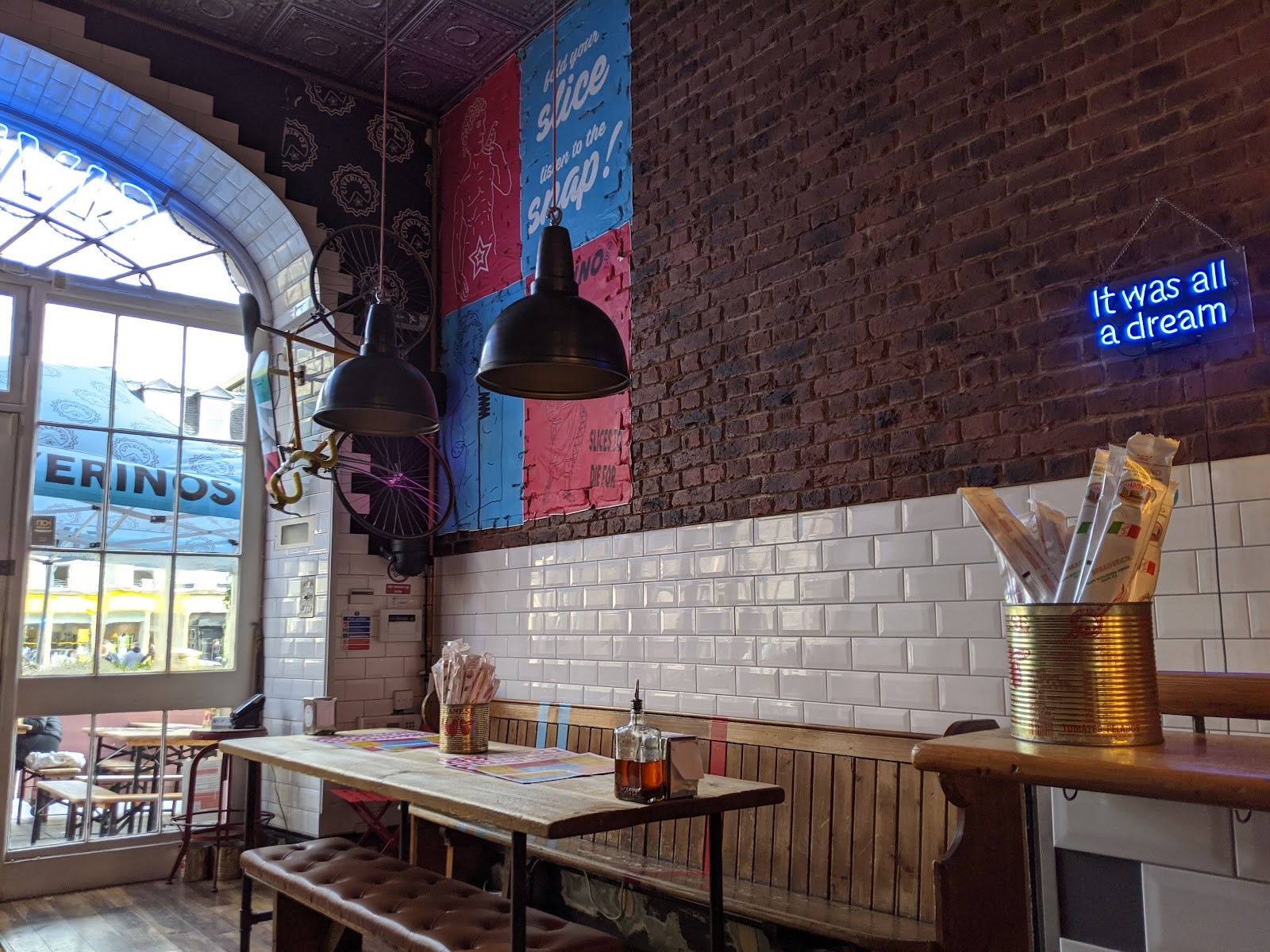 Civerinos Hunter Square (the original): the place