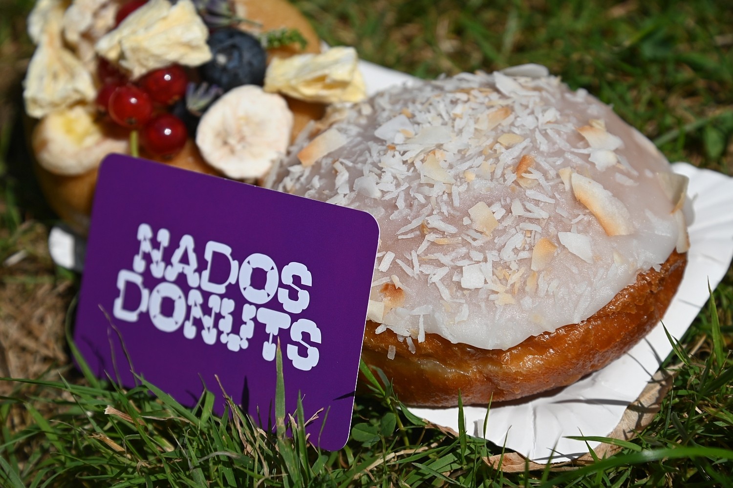 Nados Donuts: food & drinks