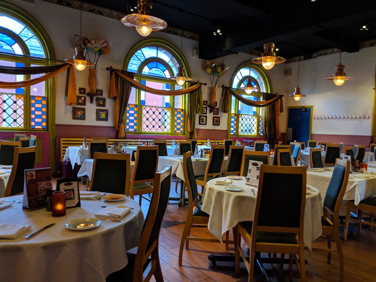 Café Spice Namasté: the place