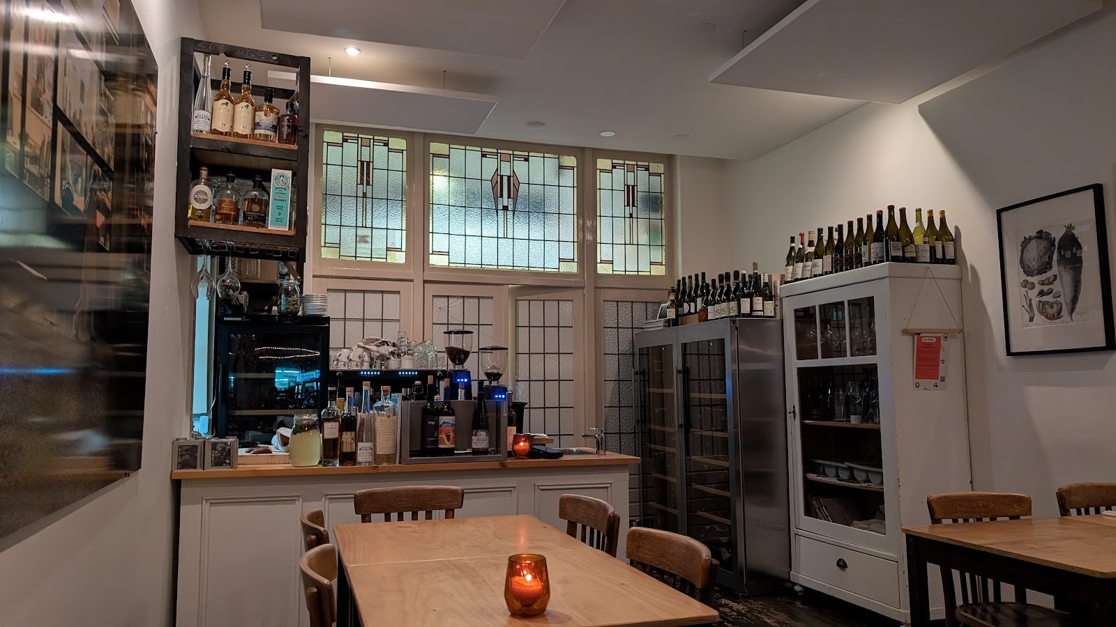 Morris & Bella: the place