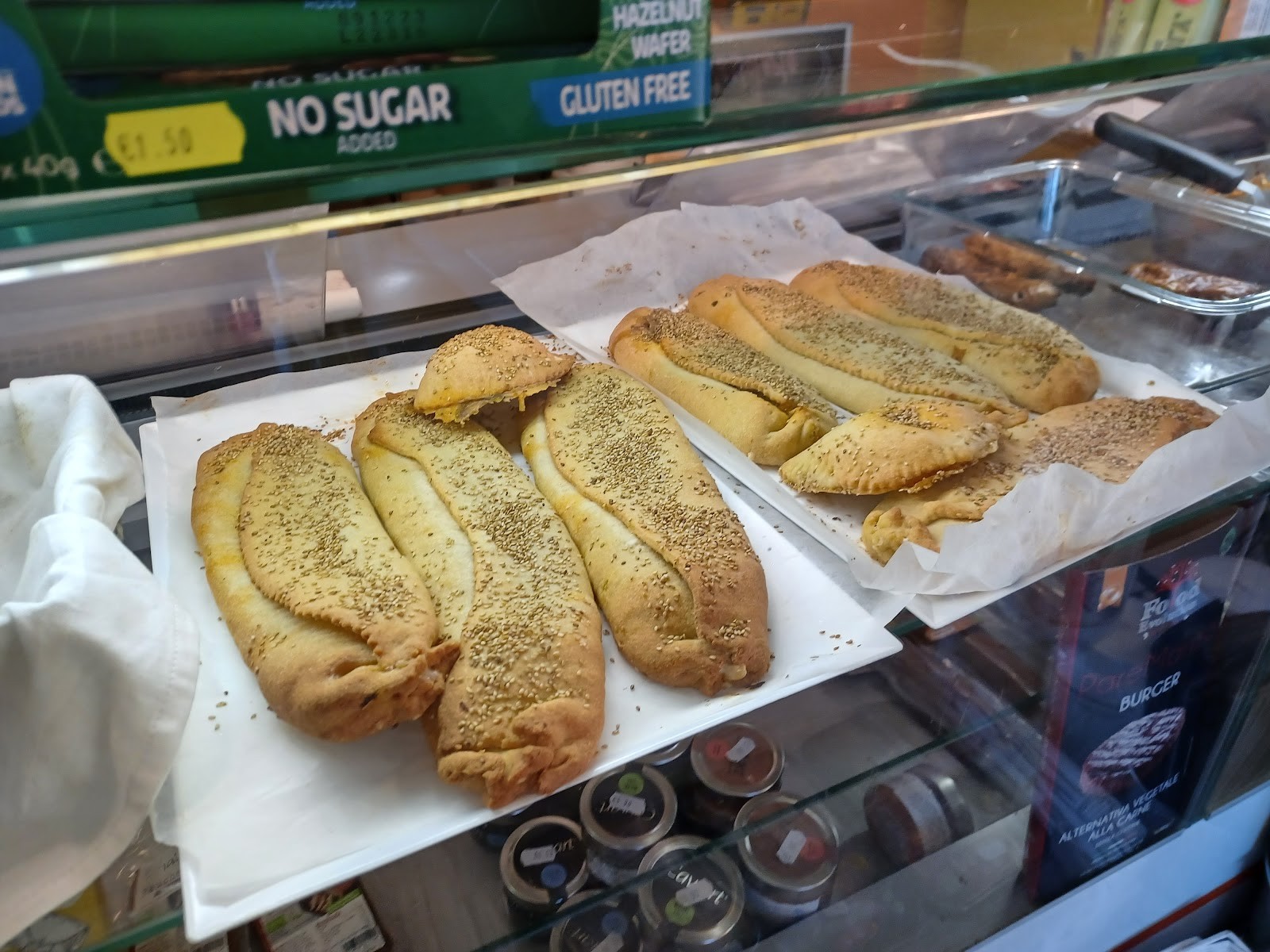 La Drogheria Veg: food & drinks
