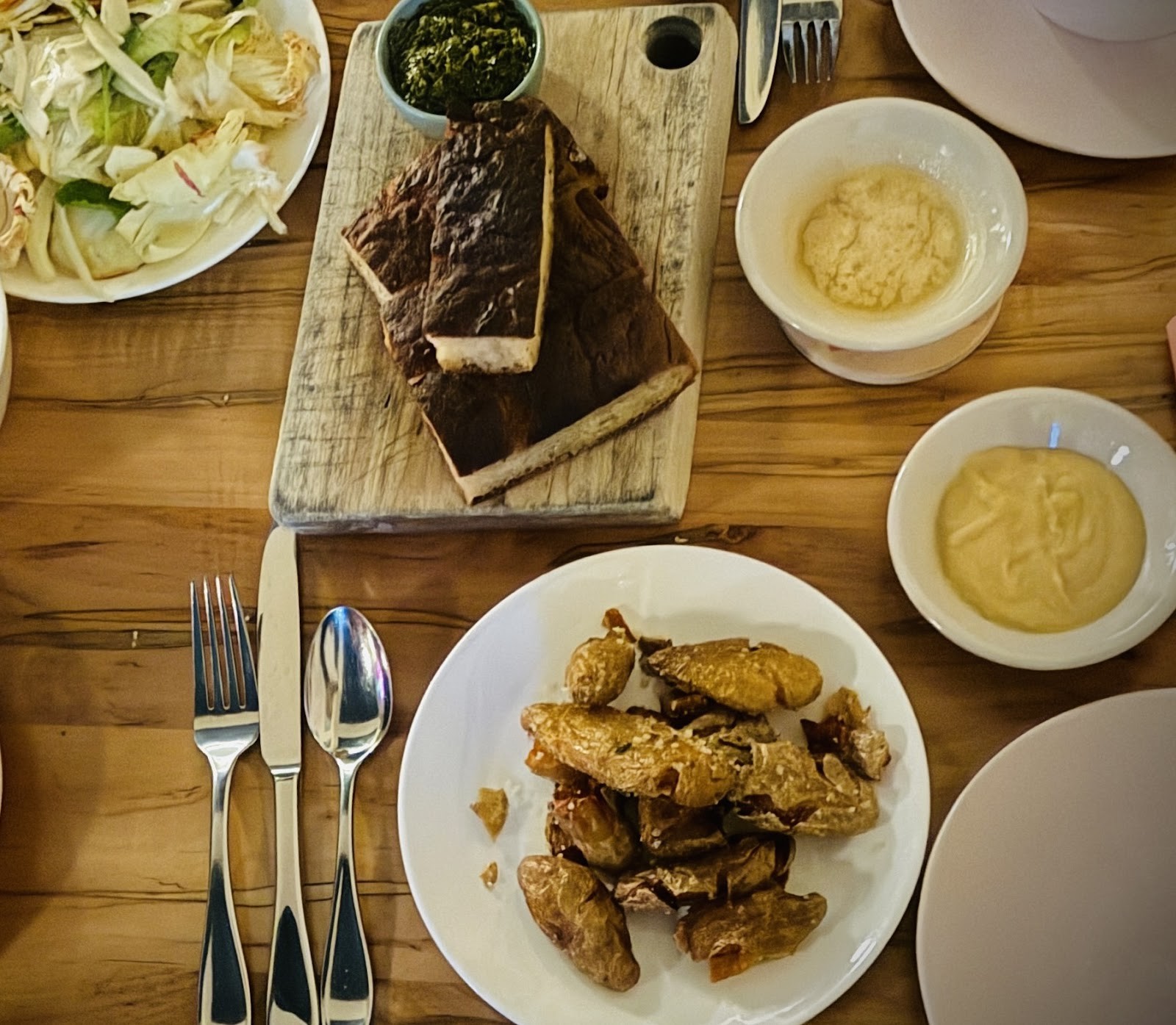 Somebody People: food & drinks