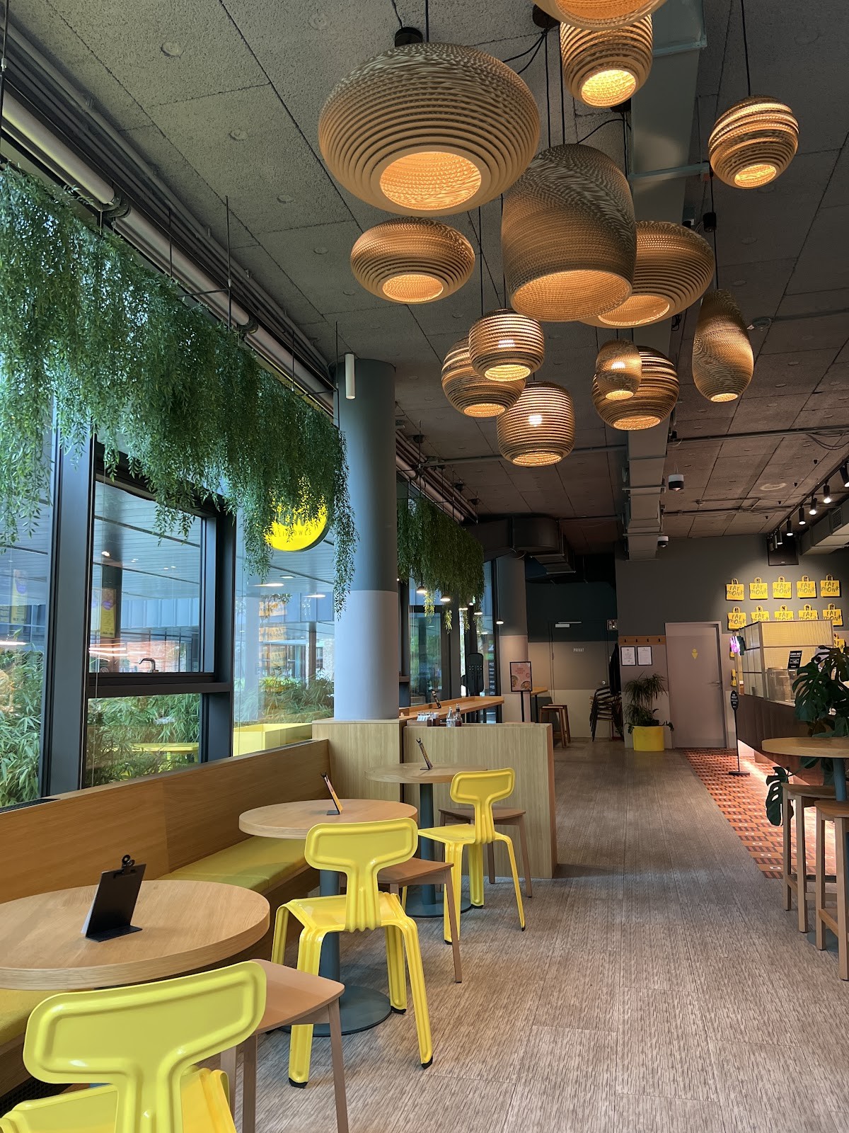 Fat Monk - Wien Biz Zwei: the place