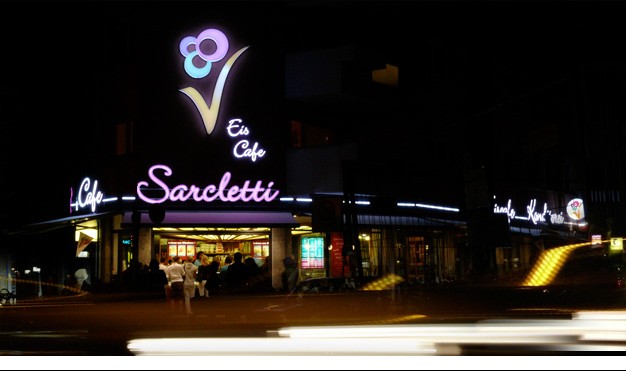 Eiscafé Sarcletti: the place