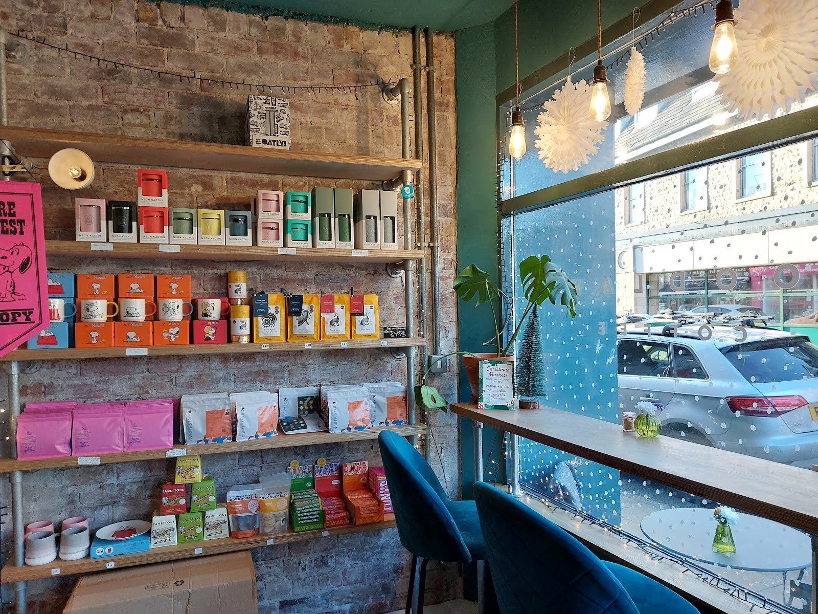 Woodlawn Coffee Co: the place