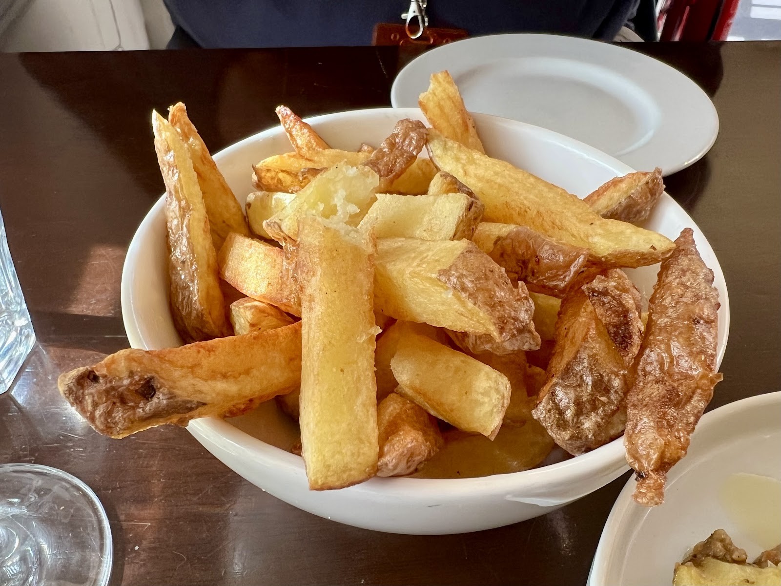 Mono: food & drinks
