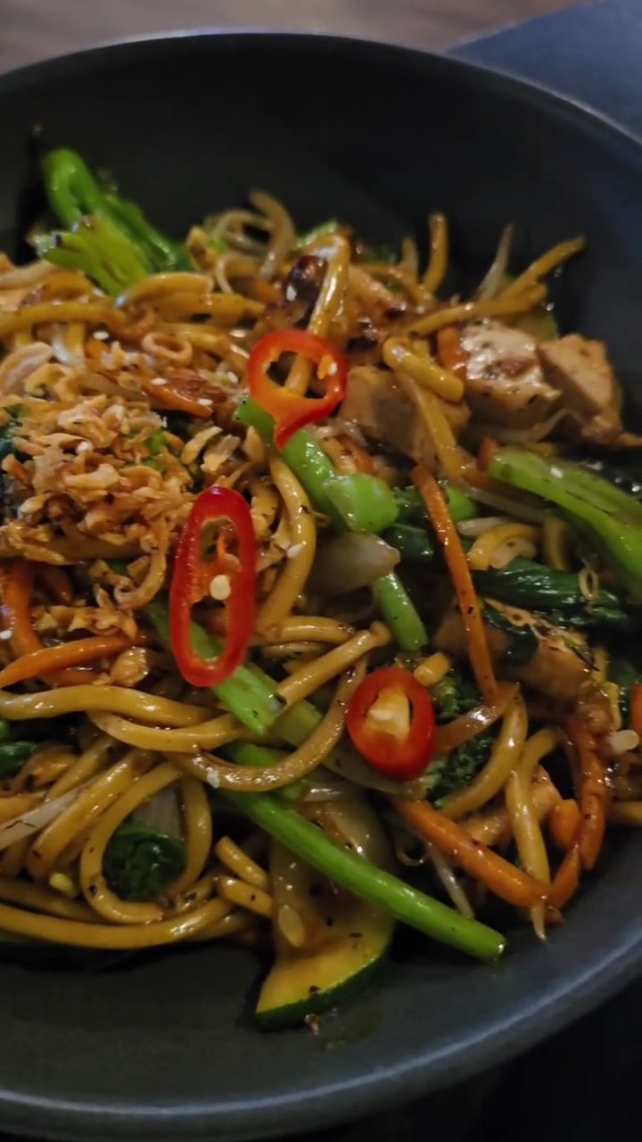 Brother Bon - Your Local Vegan Restaurant in Northcote: food & drinks