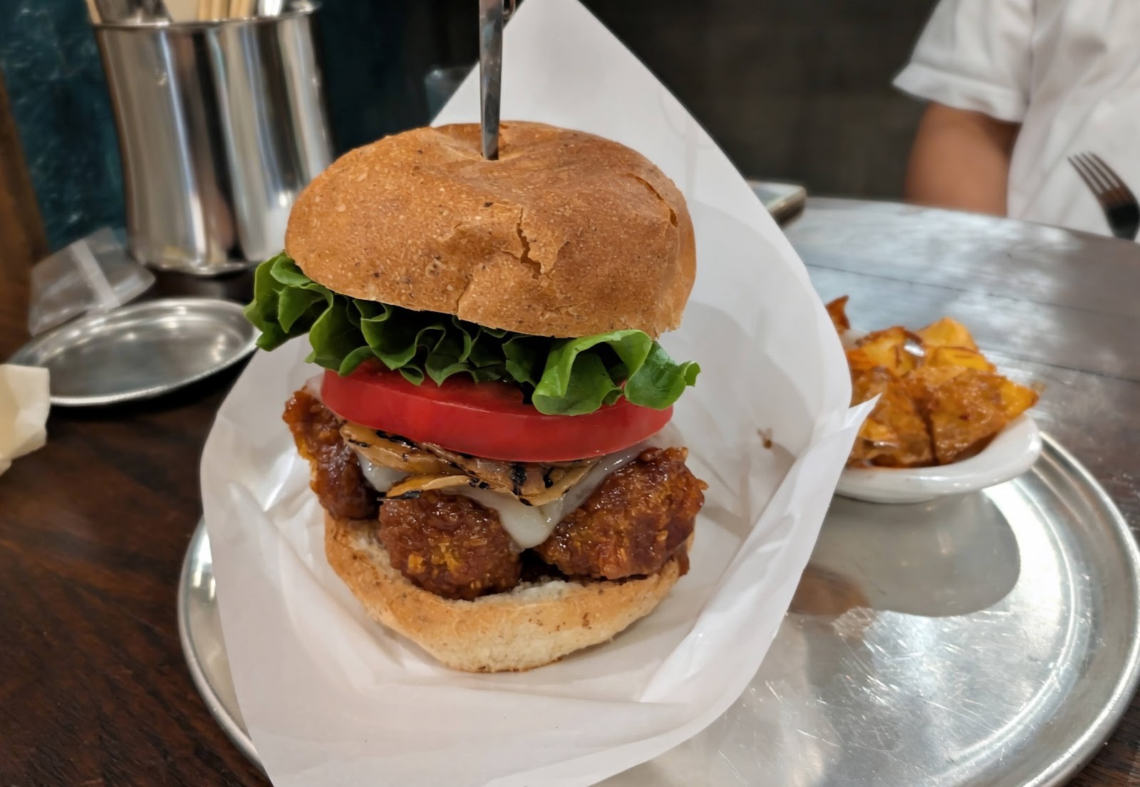 CORI. NATURAL VEGAN FOOD & CRAFT BEER: food & drinks