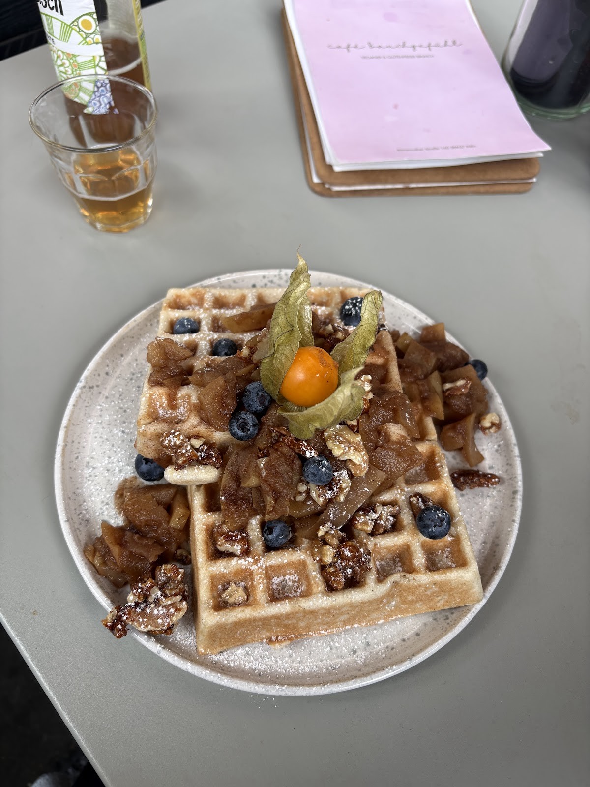 Café Bauchgefühl: food & drinks