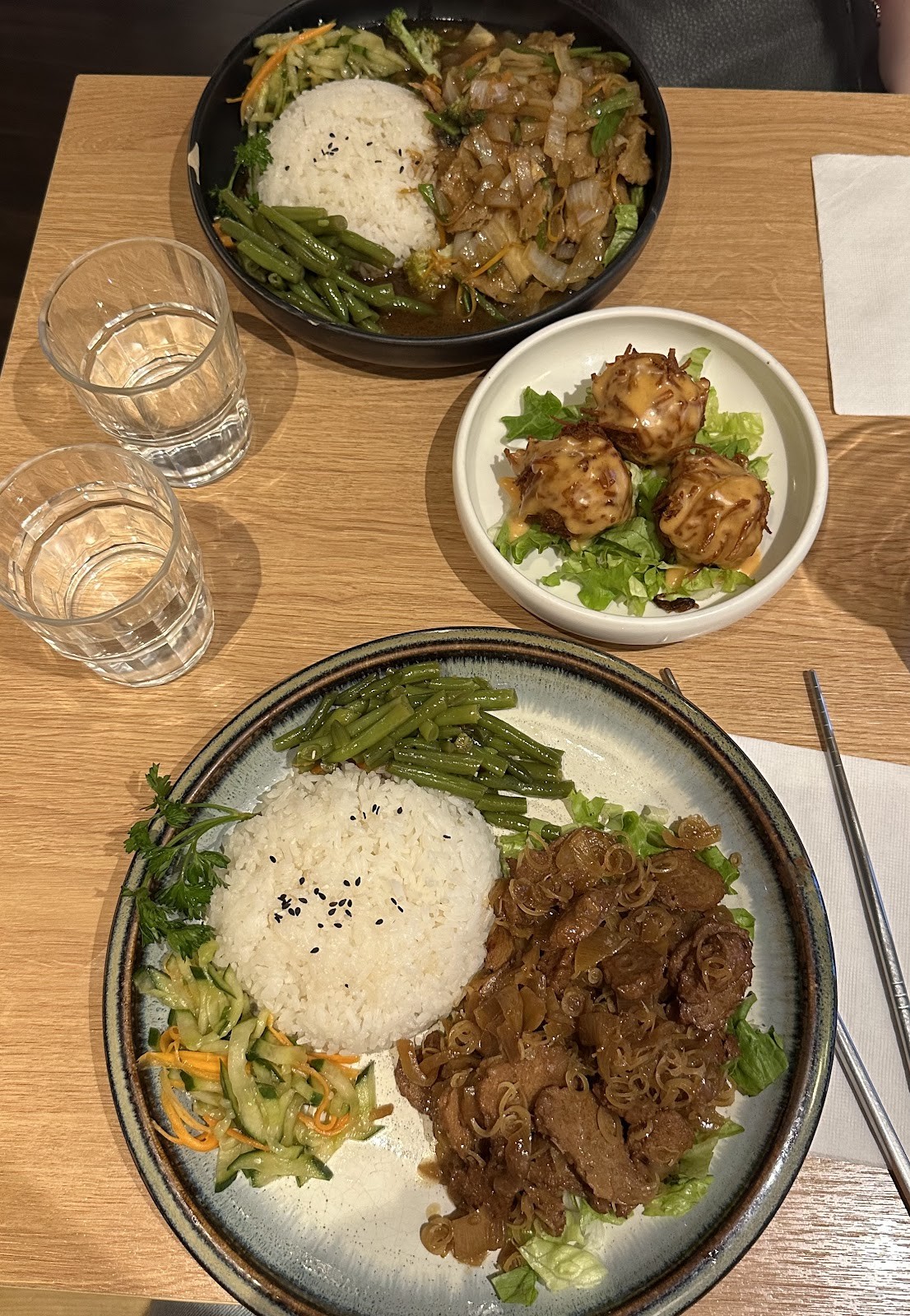 Cantine de lotus: food & drinks