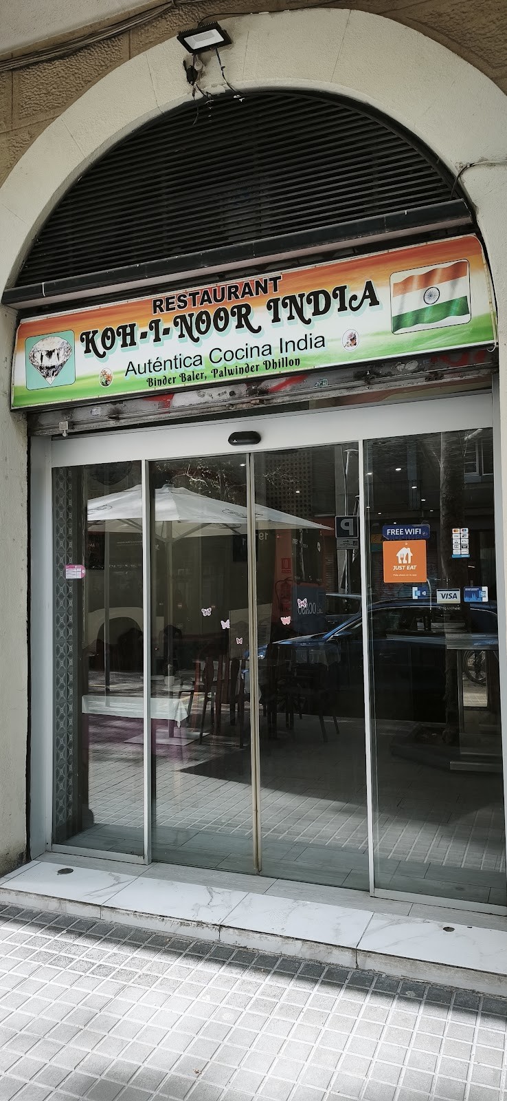 Restaurante Koh-i-noor India: the place