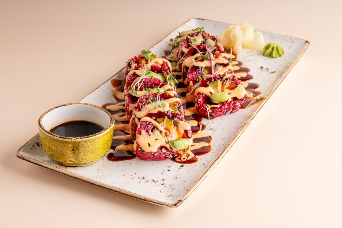 CHAYA Hamburg Elbe - Asian kitchen: food & drinks