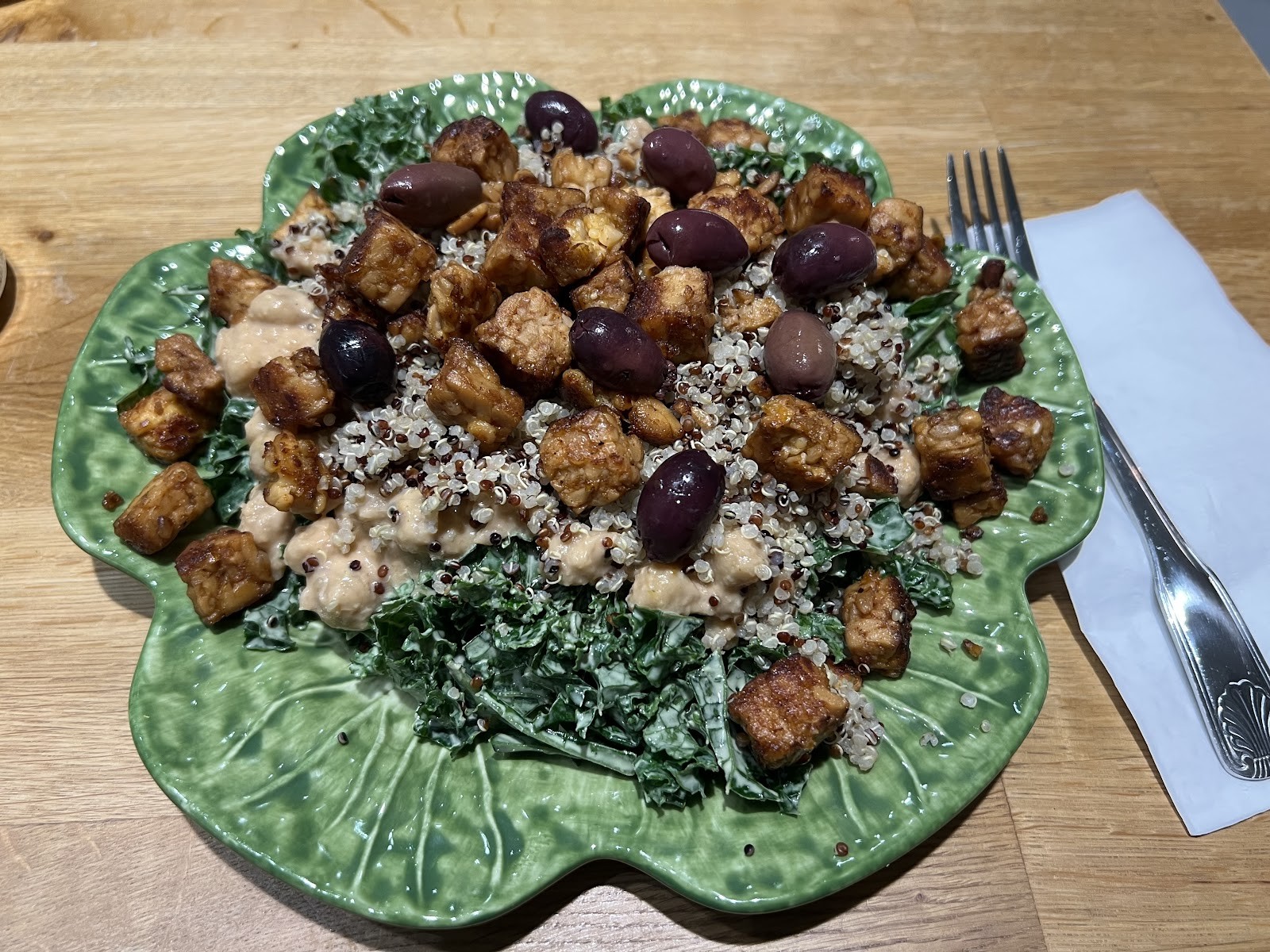 Rabbits Cafe: food & drinks
