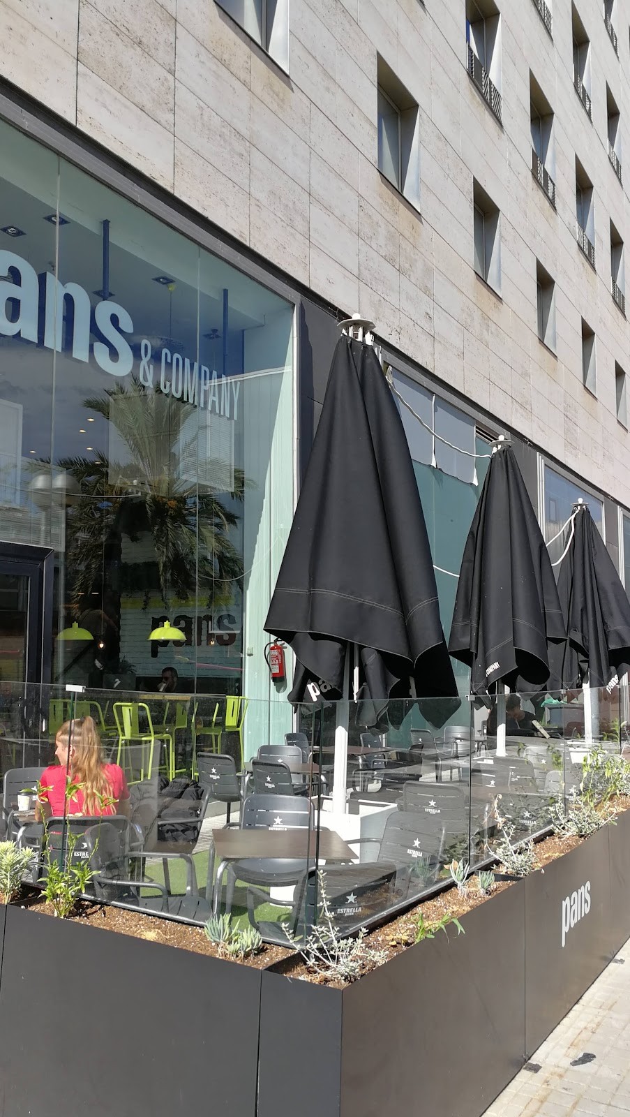 Pans & Company - L'illa Diagonal: the place