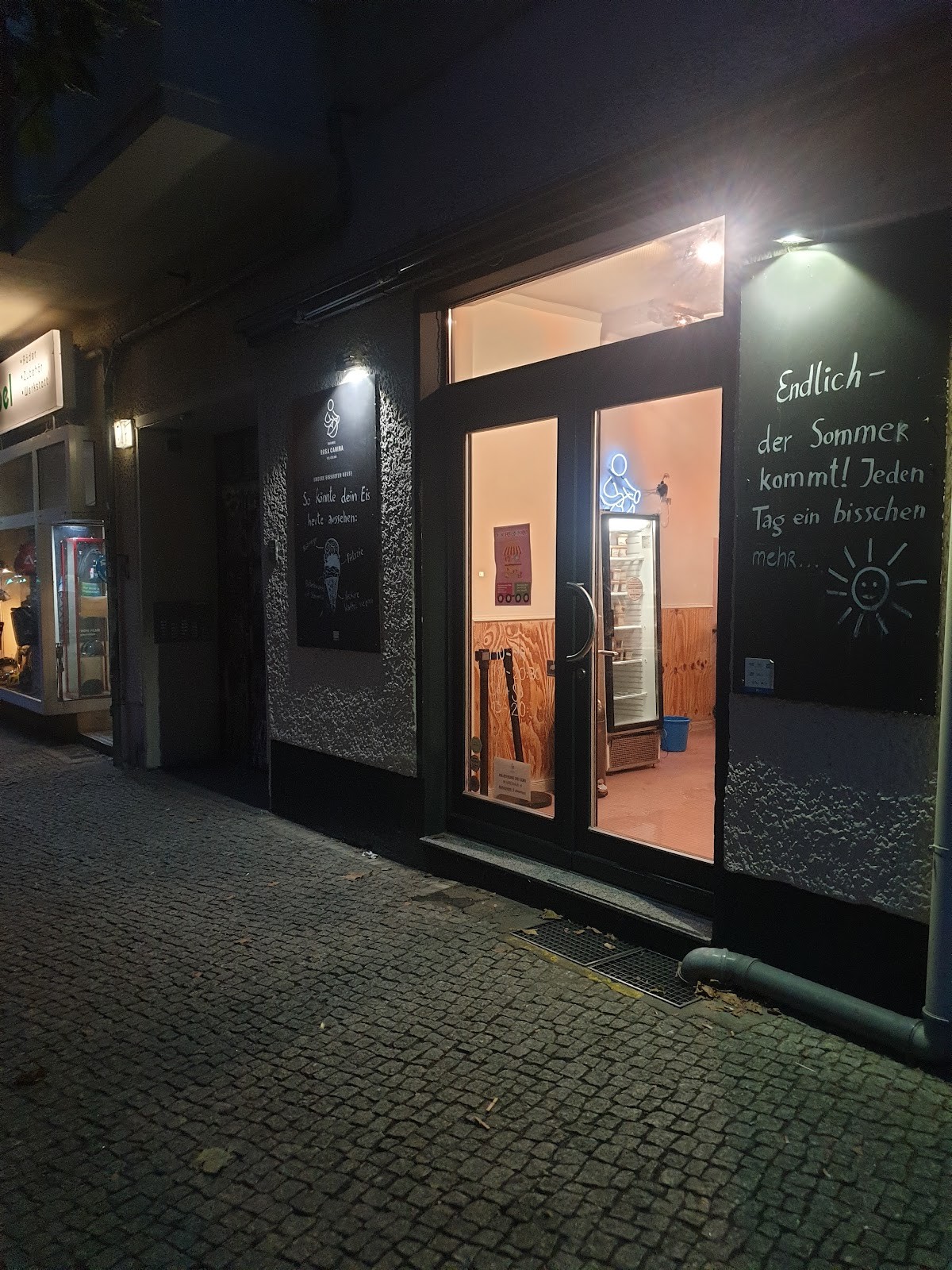 Rosa Canina: the place