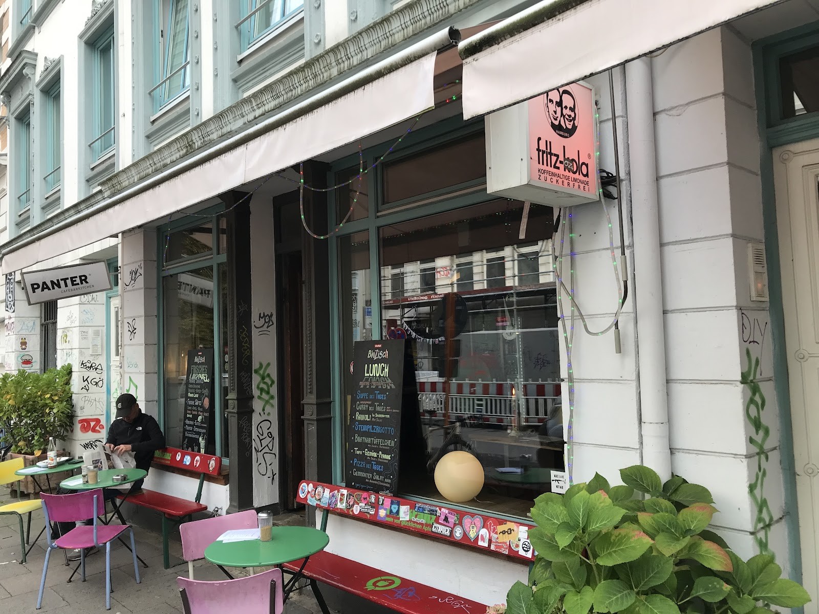 Café Panter: the place