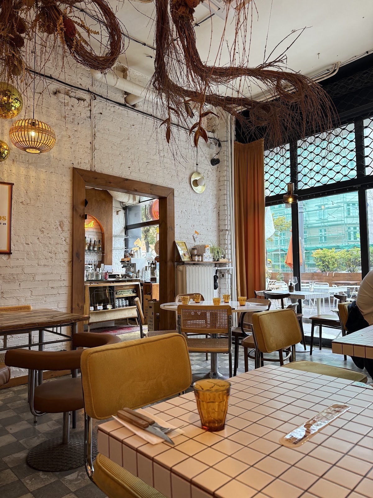 POLLYPIZZA NEOPOLITAN: the place