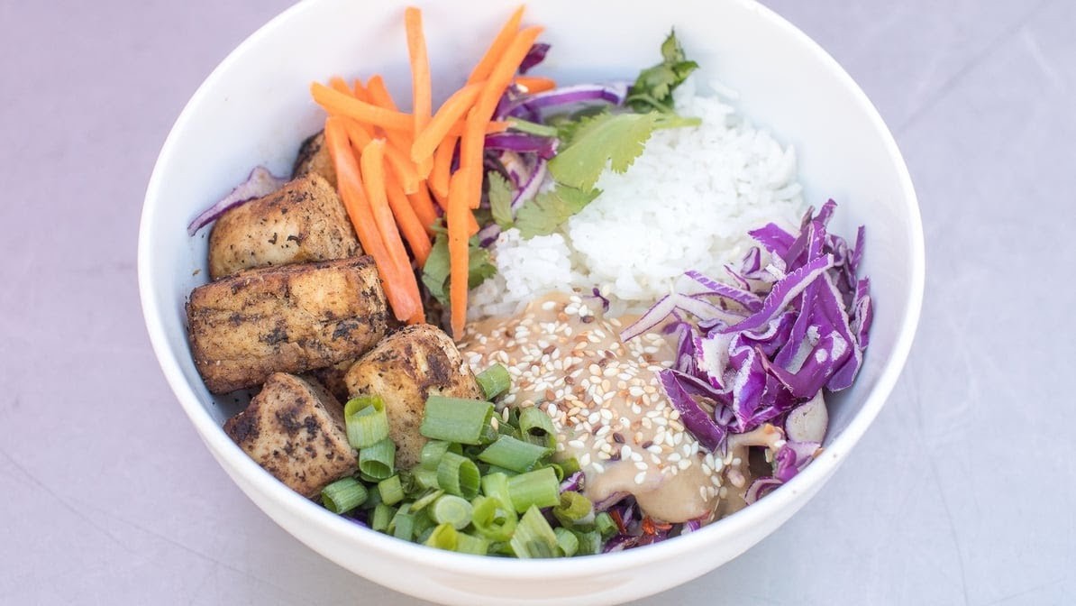 Native Bowl: food & drinks