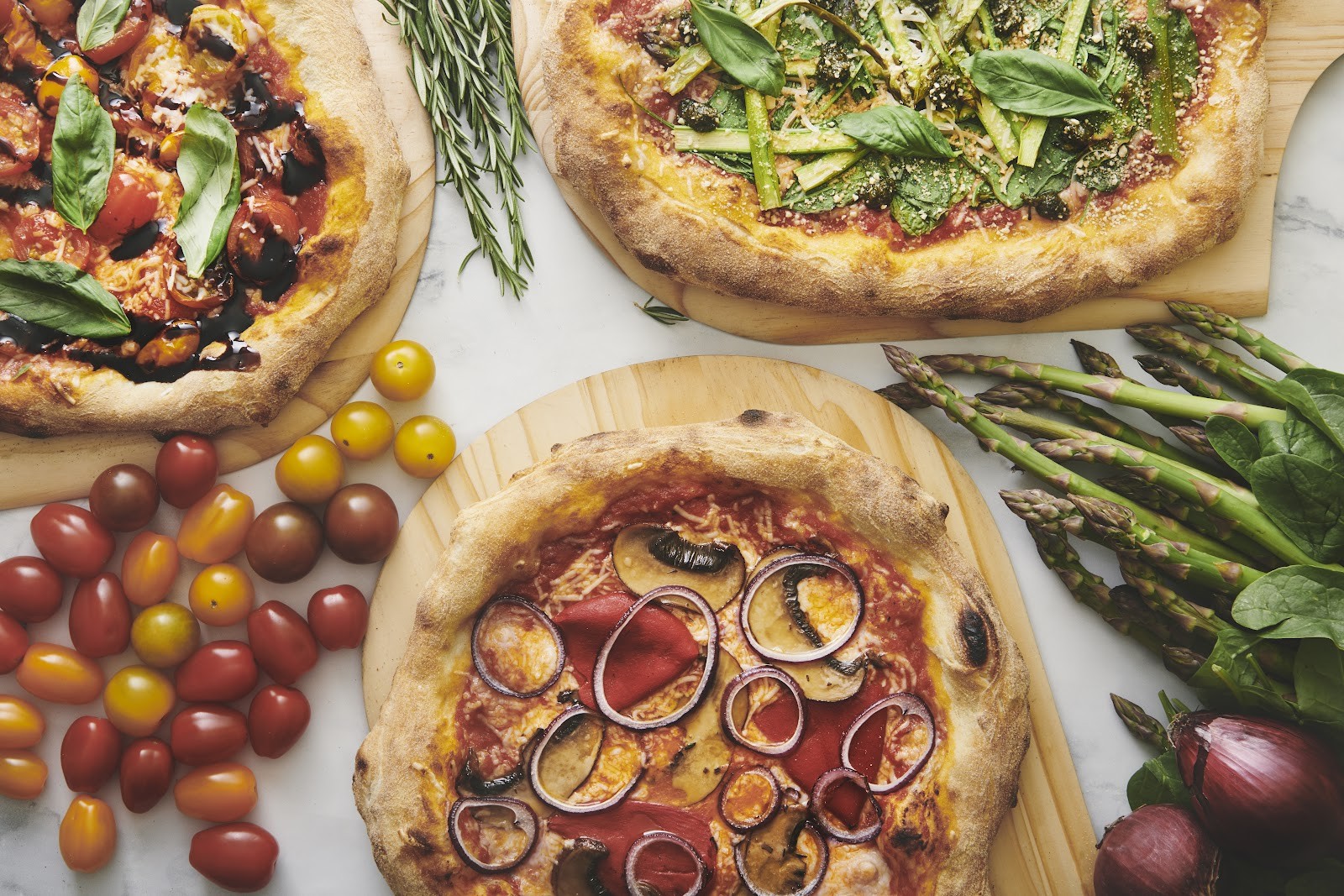 Pow Vegan Pizza: food & drinks
