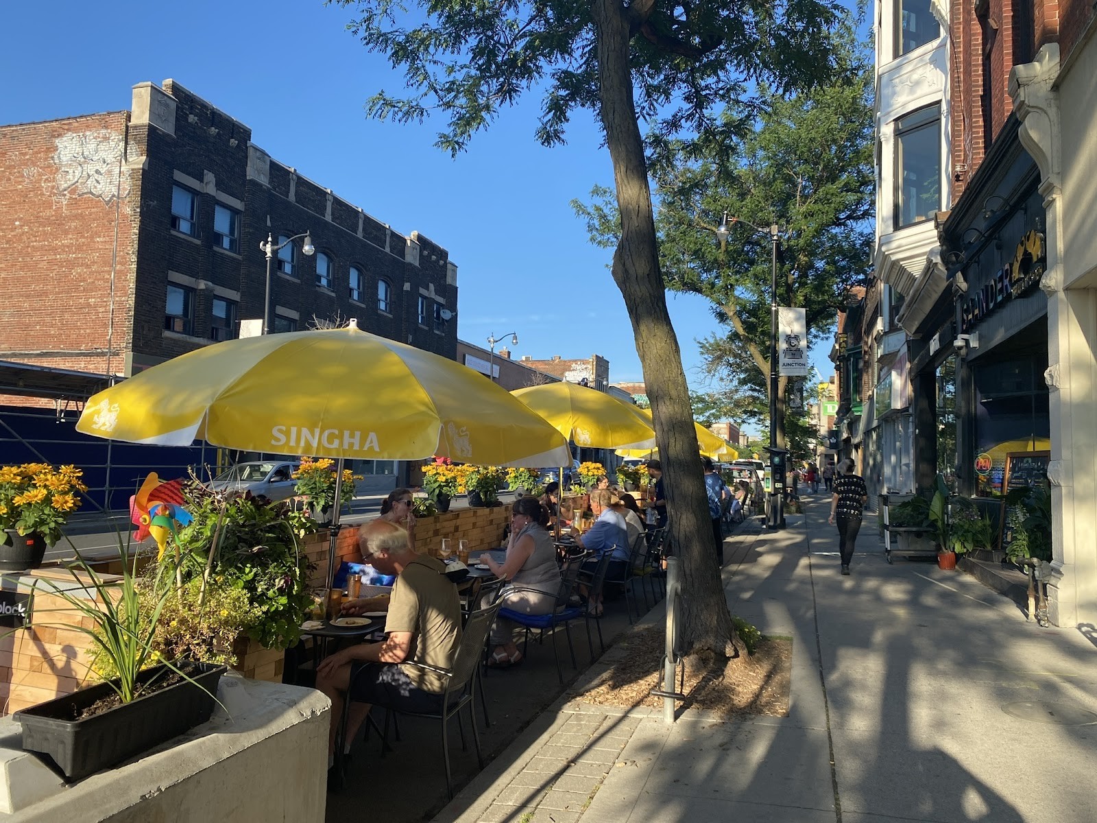 Isaan Der - Thai Kitchen & Bar: the place