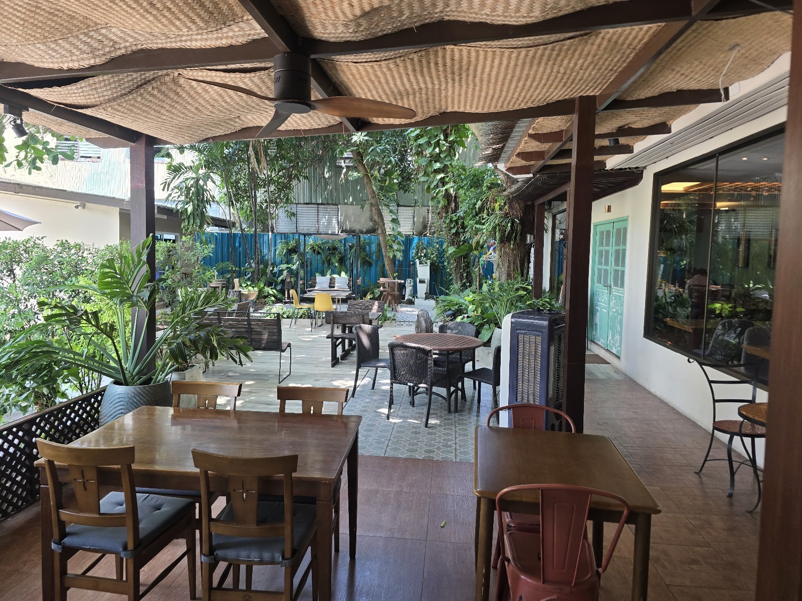 Suananda: the place