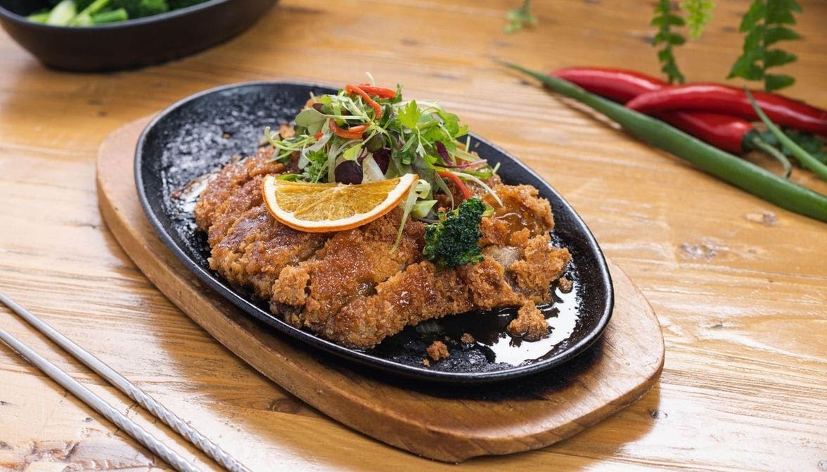 Brother Bon - Your Local Vegan Restaurant in Northcote: food & drinks