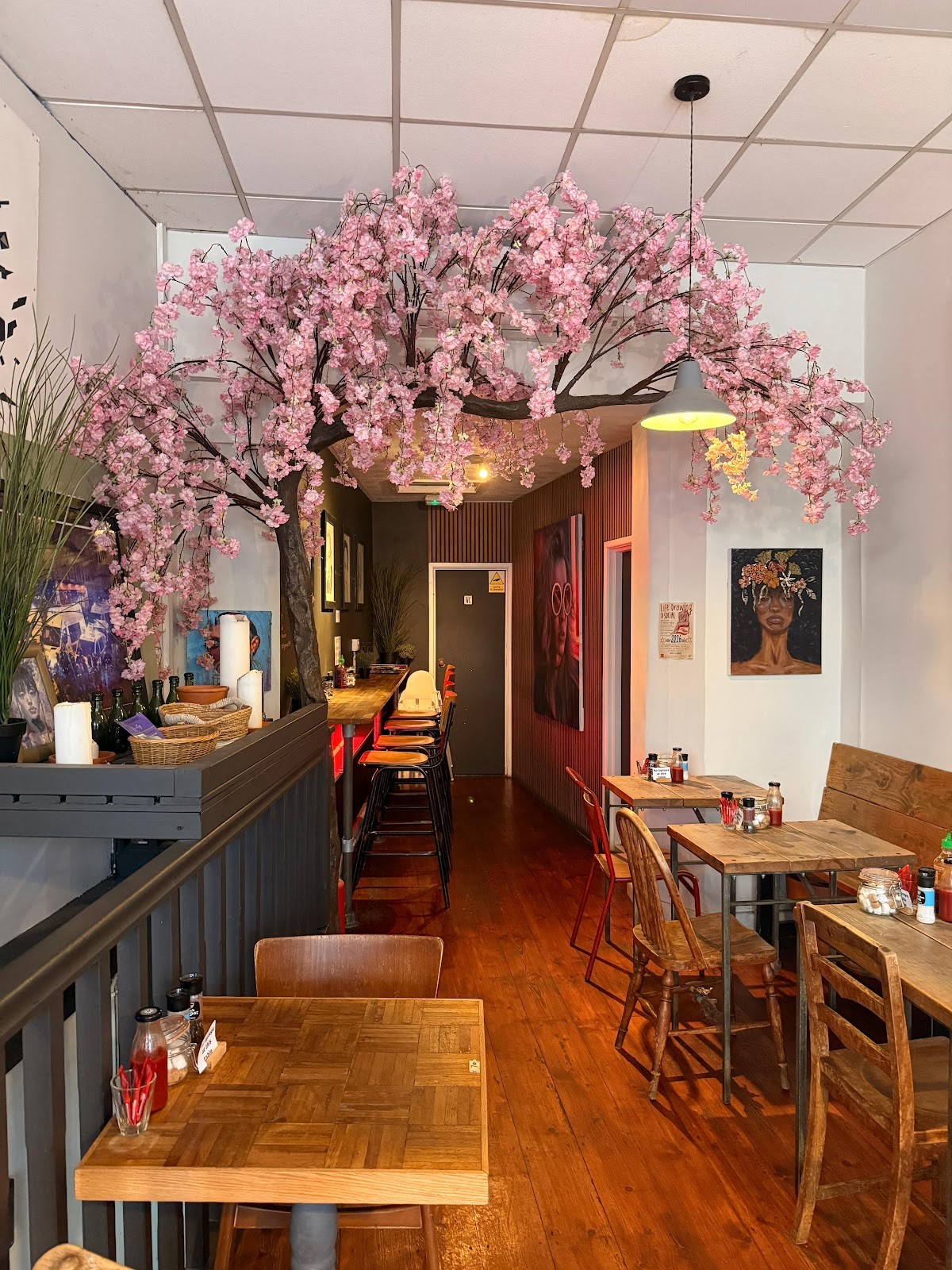 The Crafty Egg: the place