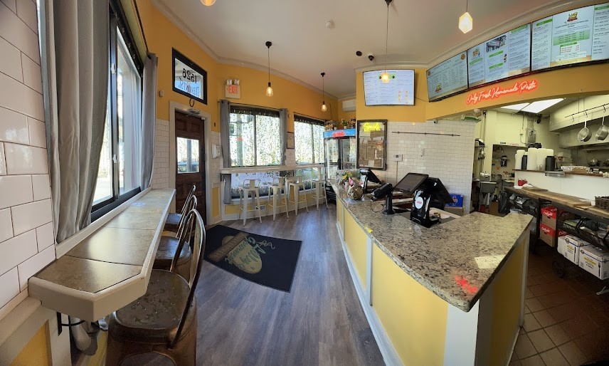 Lilly's Gourmet Pasta Express: the place