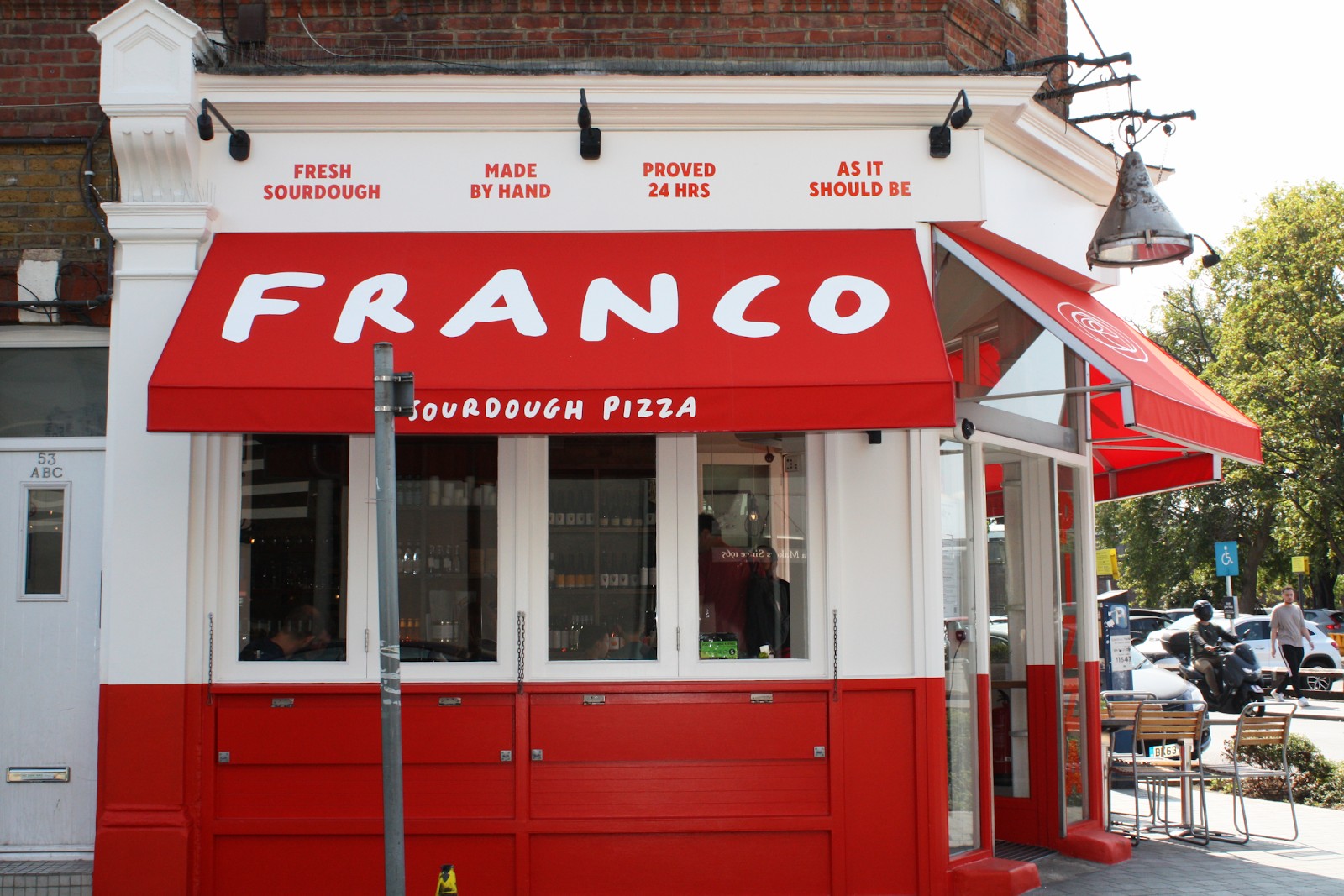 Franco Manca Balham: the place