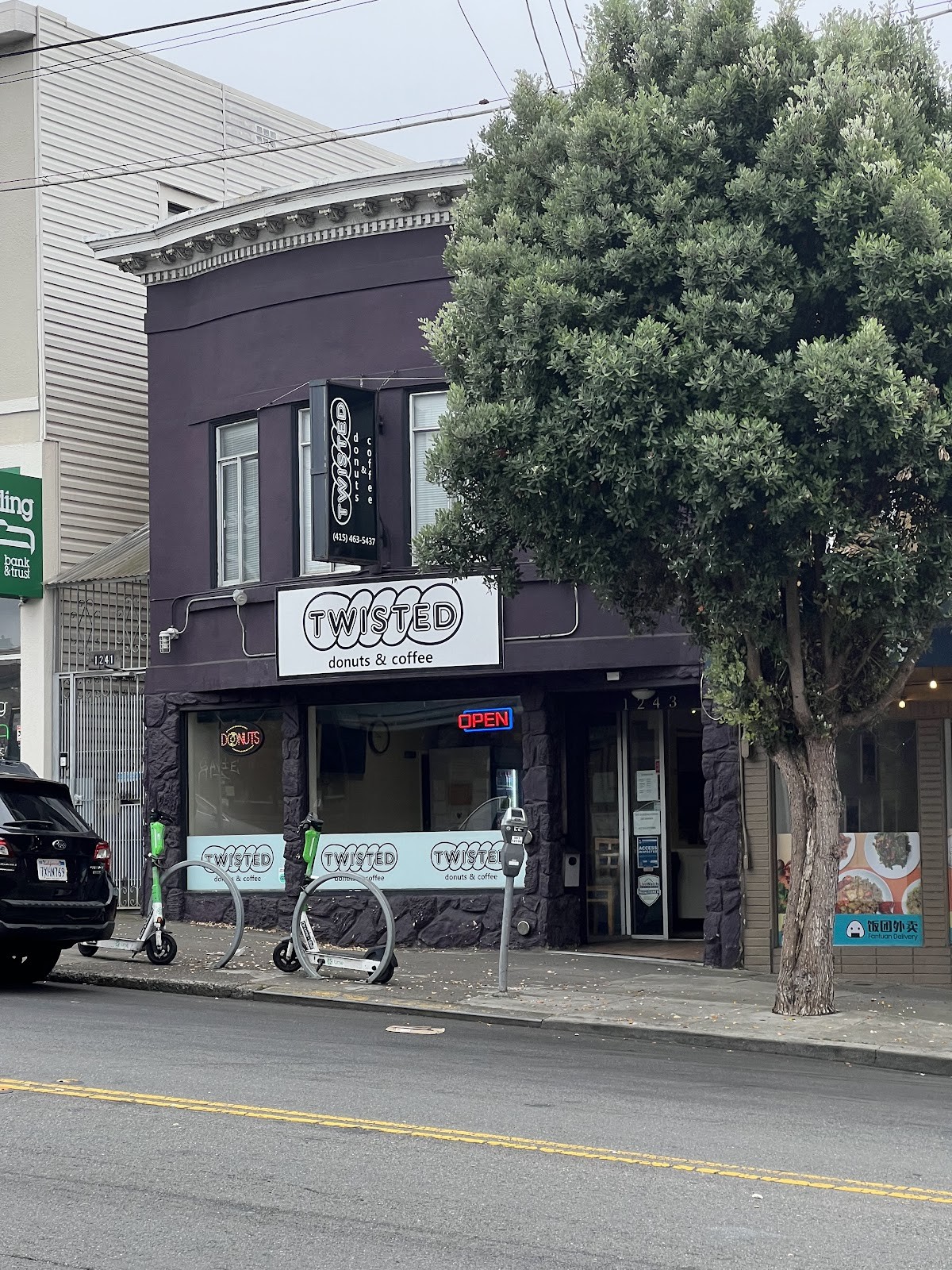 Twisted Donuts & Coffee: the place