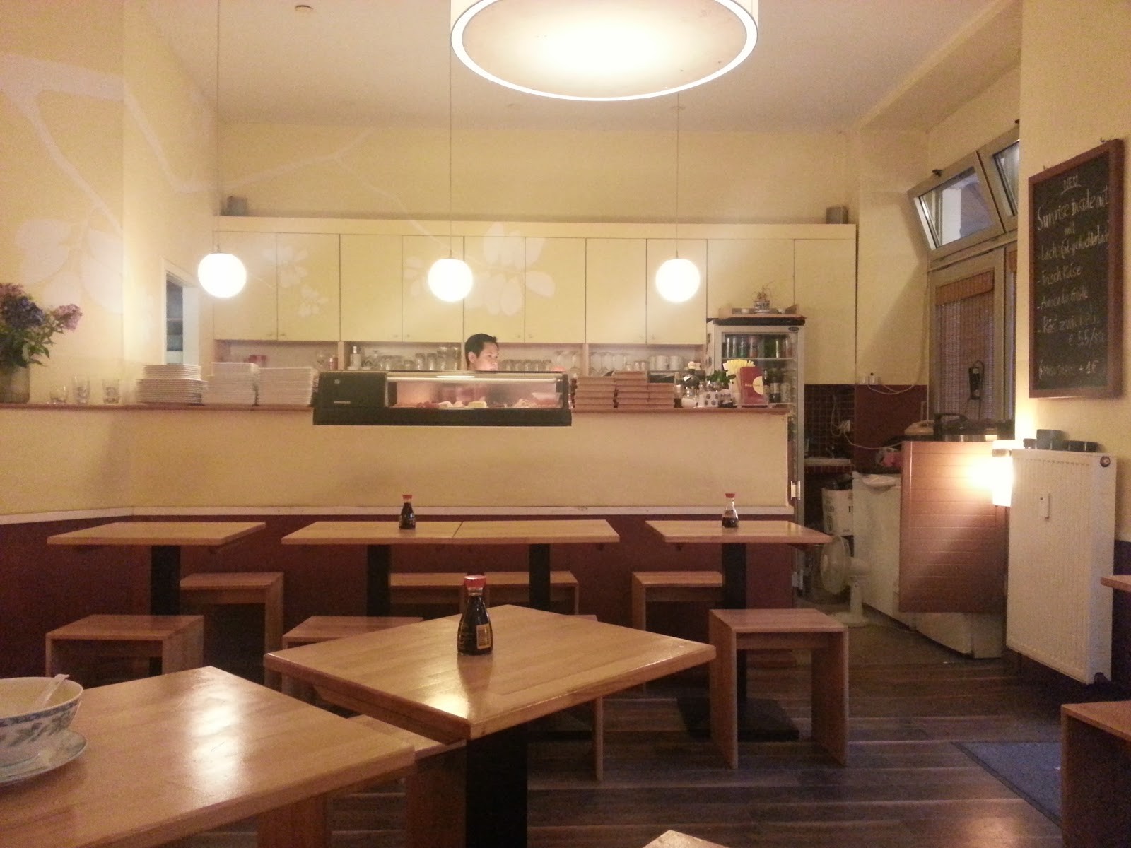 Hangi Sushi: the place
