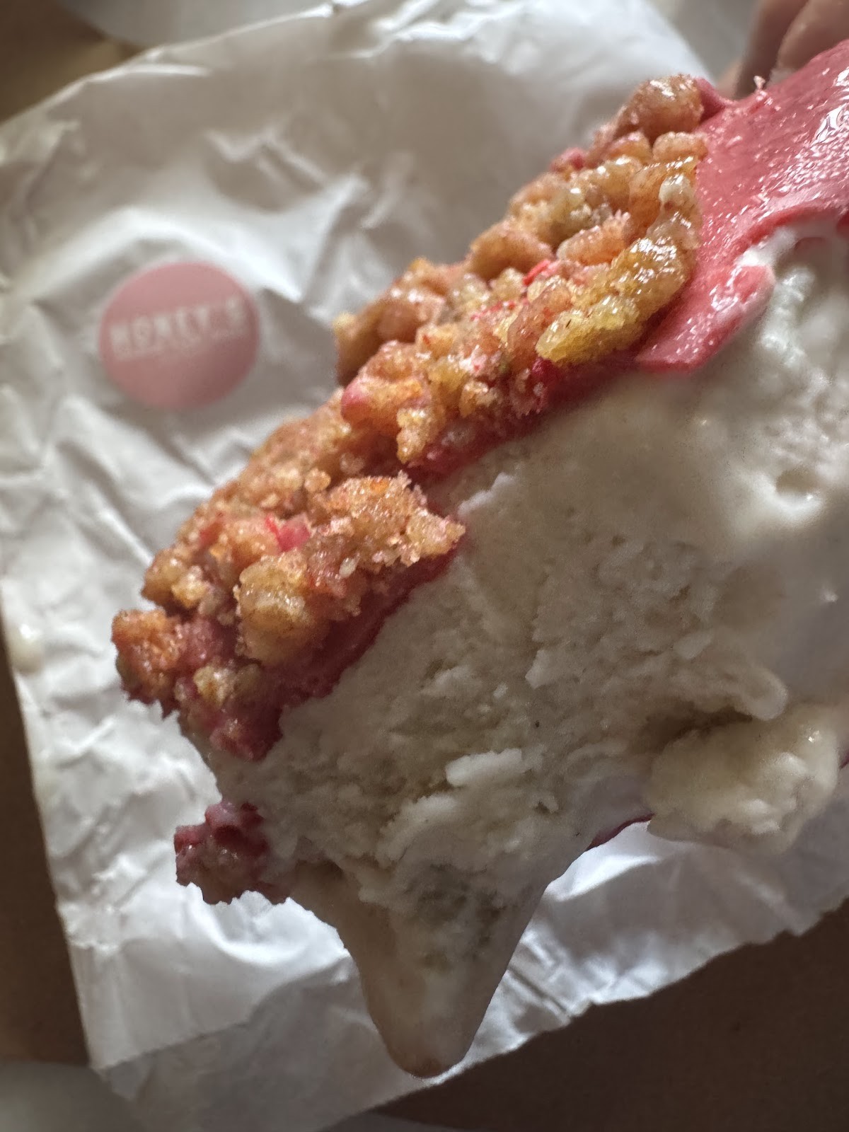 Honey’s Ice Cream: food & drinks