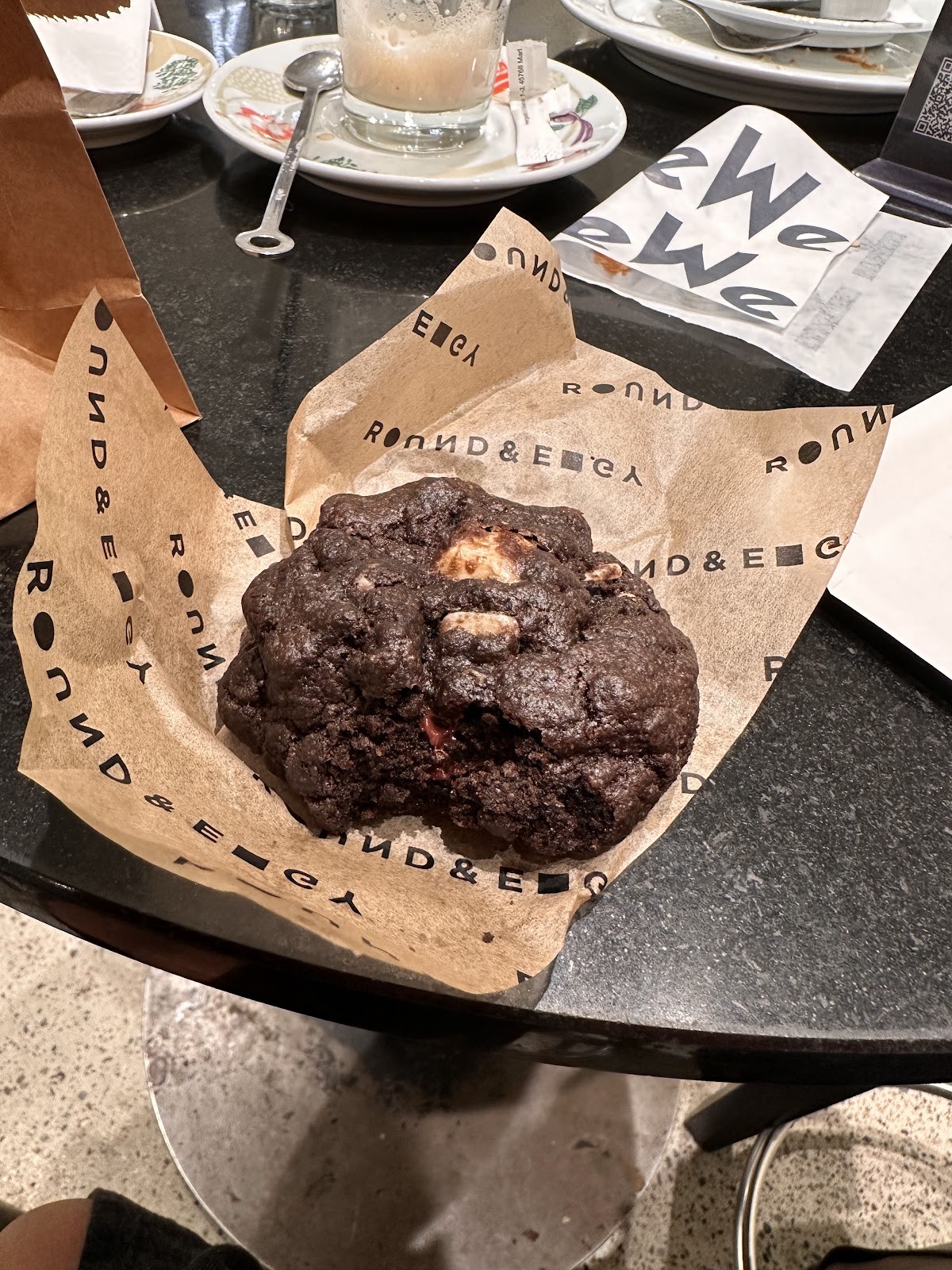 Round & Edgy | KaDeWe: food & drinks