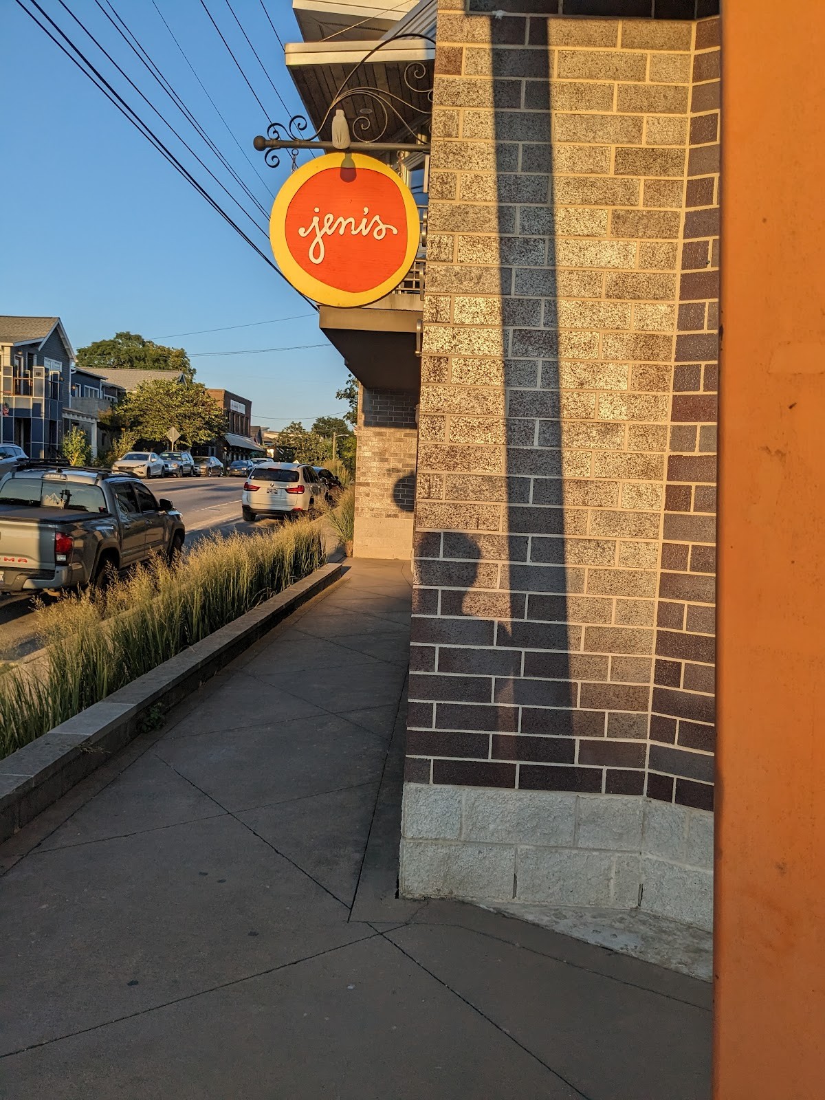 Jeni's Splendid Ice Creams: the place