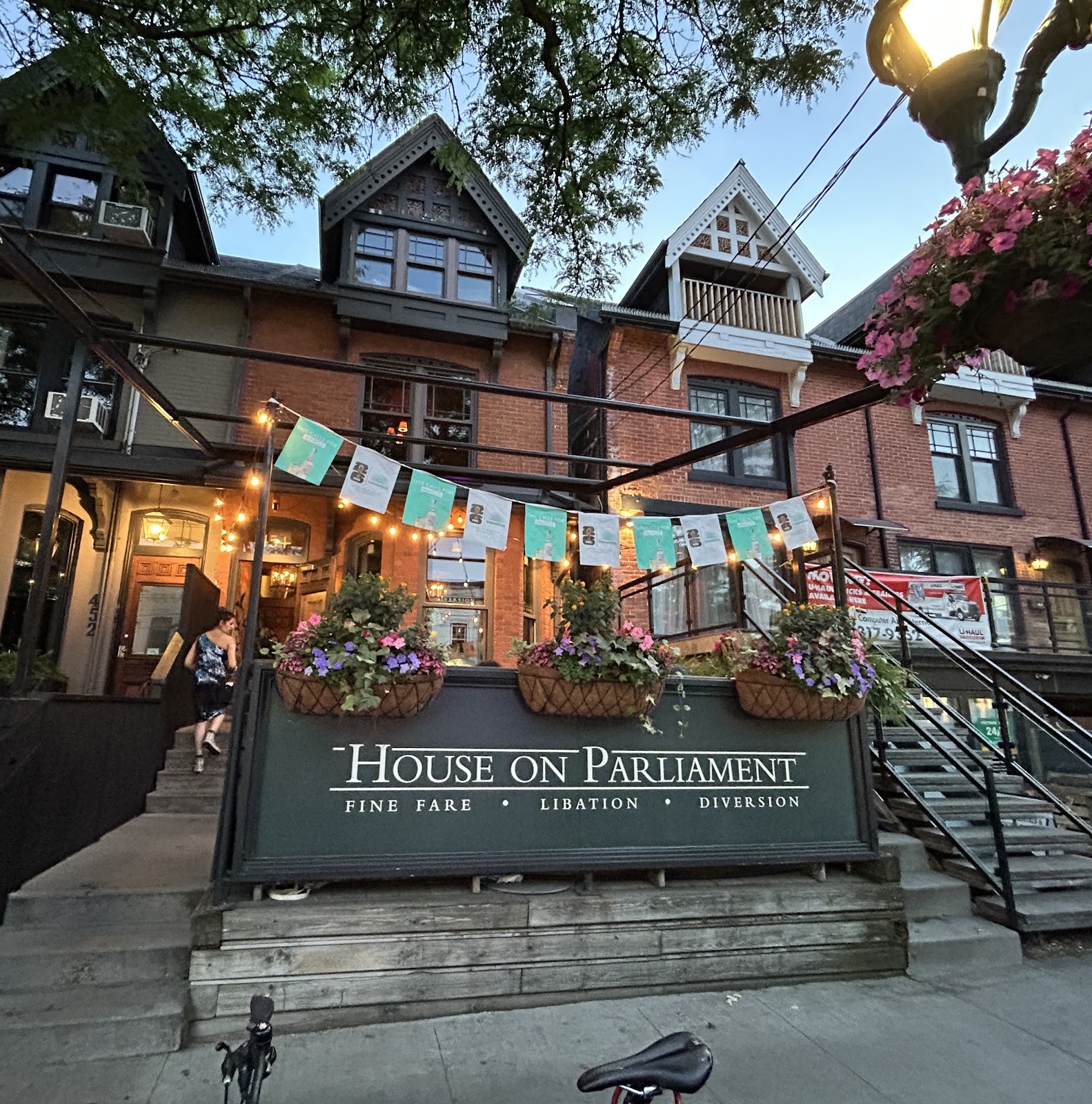 House on Parliament: the place