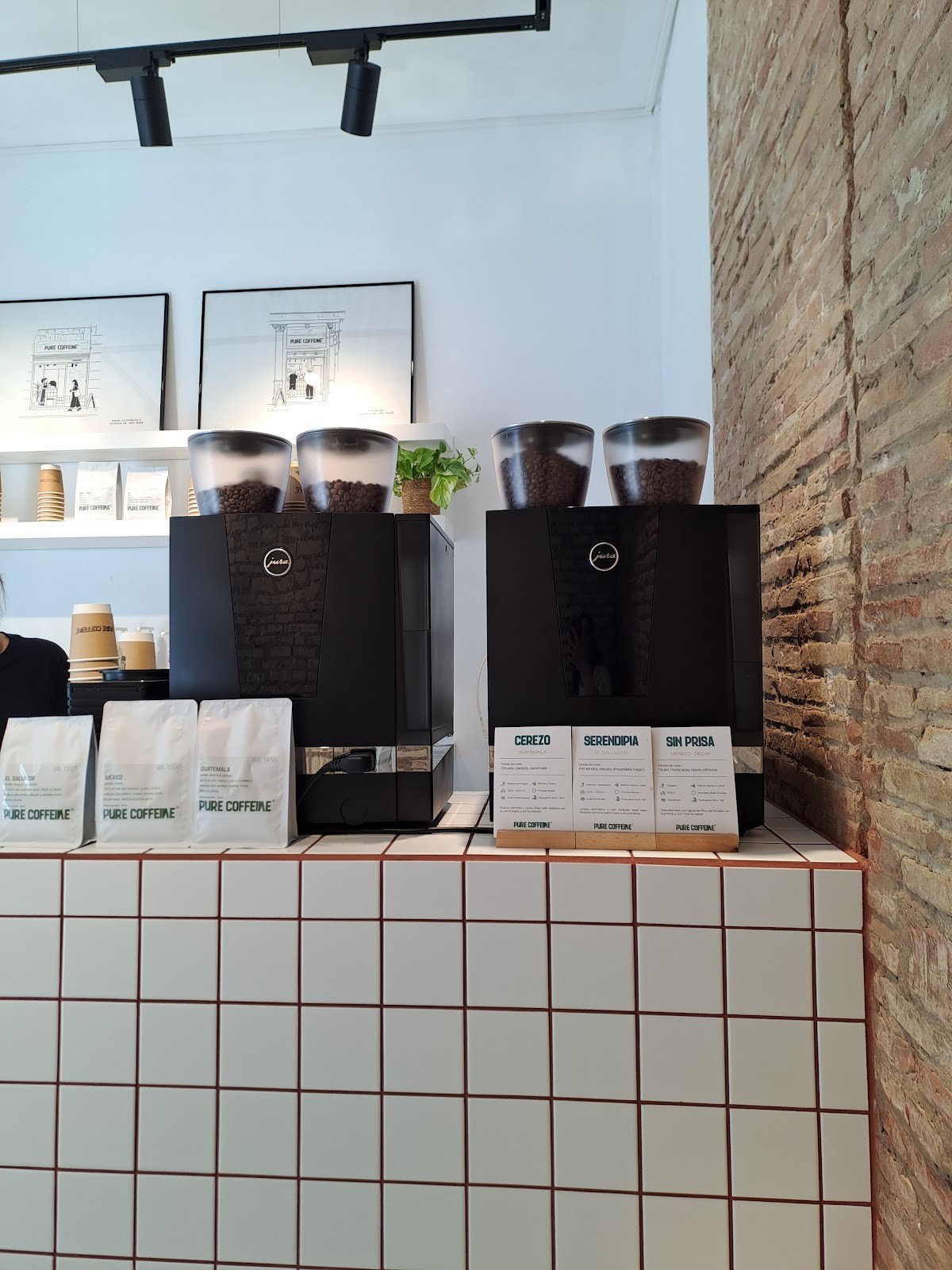 Pure Coffeine | Coffee & Matcha: the place