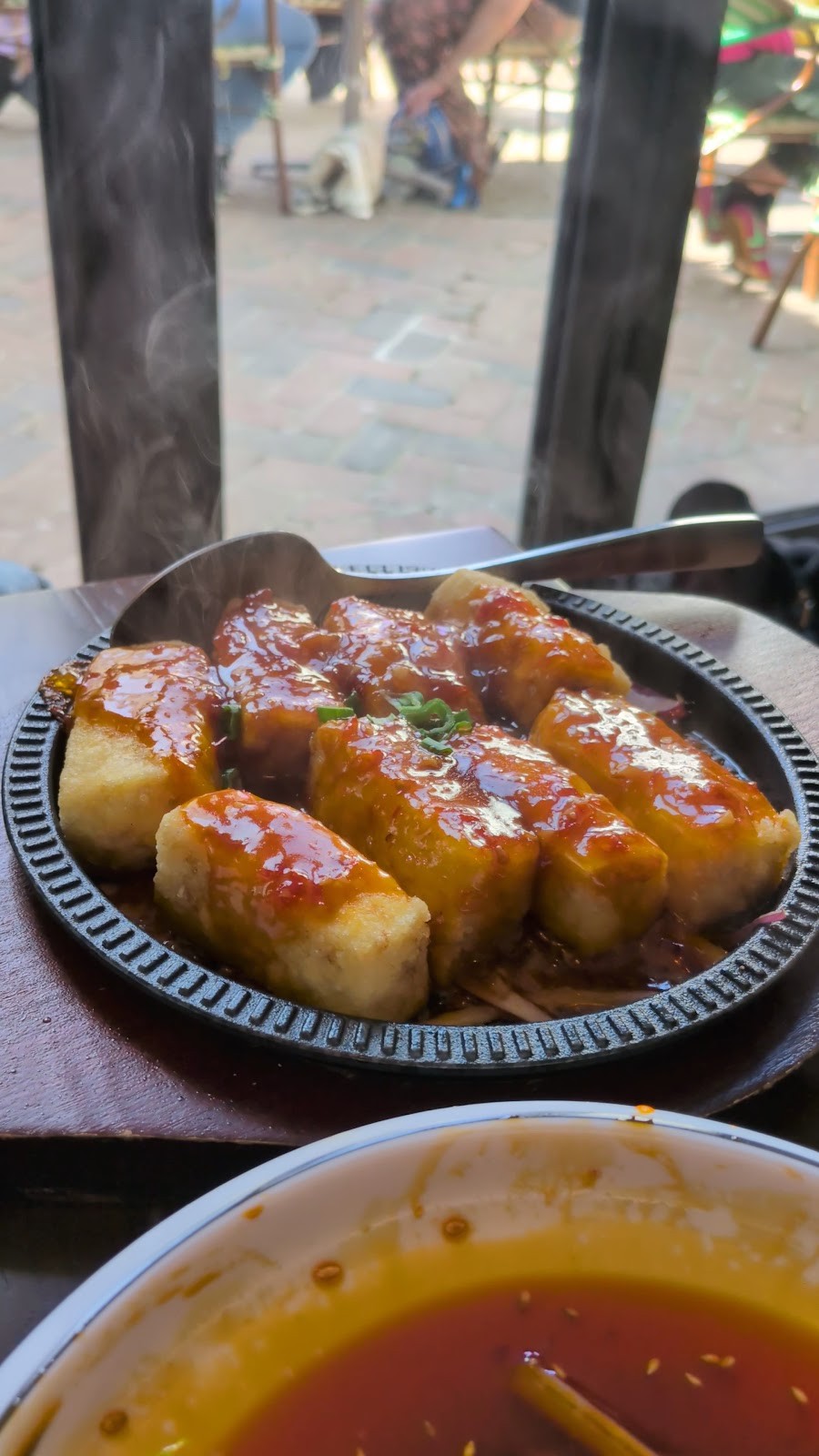 Tofu Vegan Brighton: food & drinks