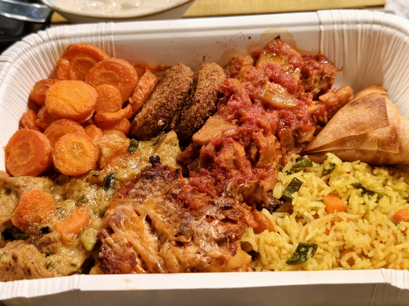 Alhambra Risto veg: food & drinks