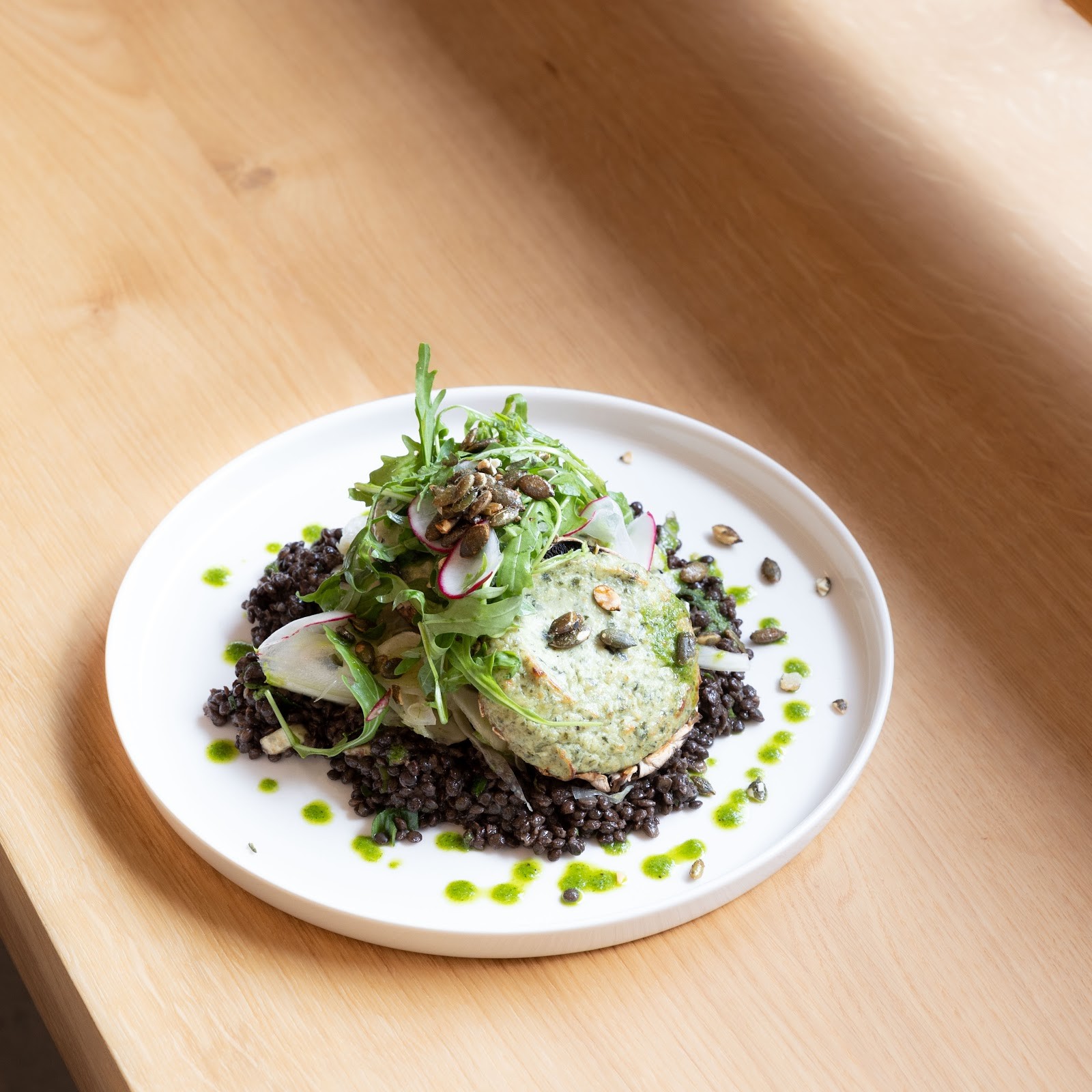 Roots Kitchen: food & drinks