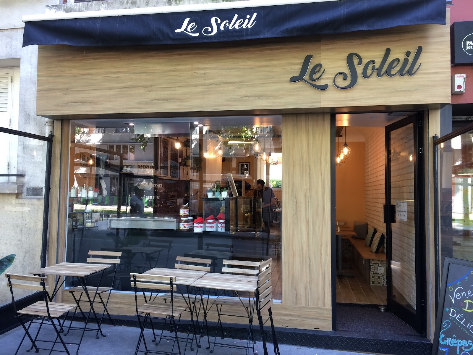 Le Soleil: the place