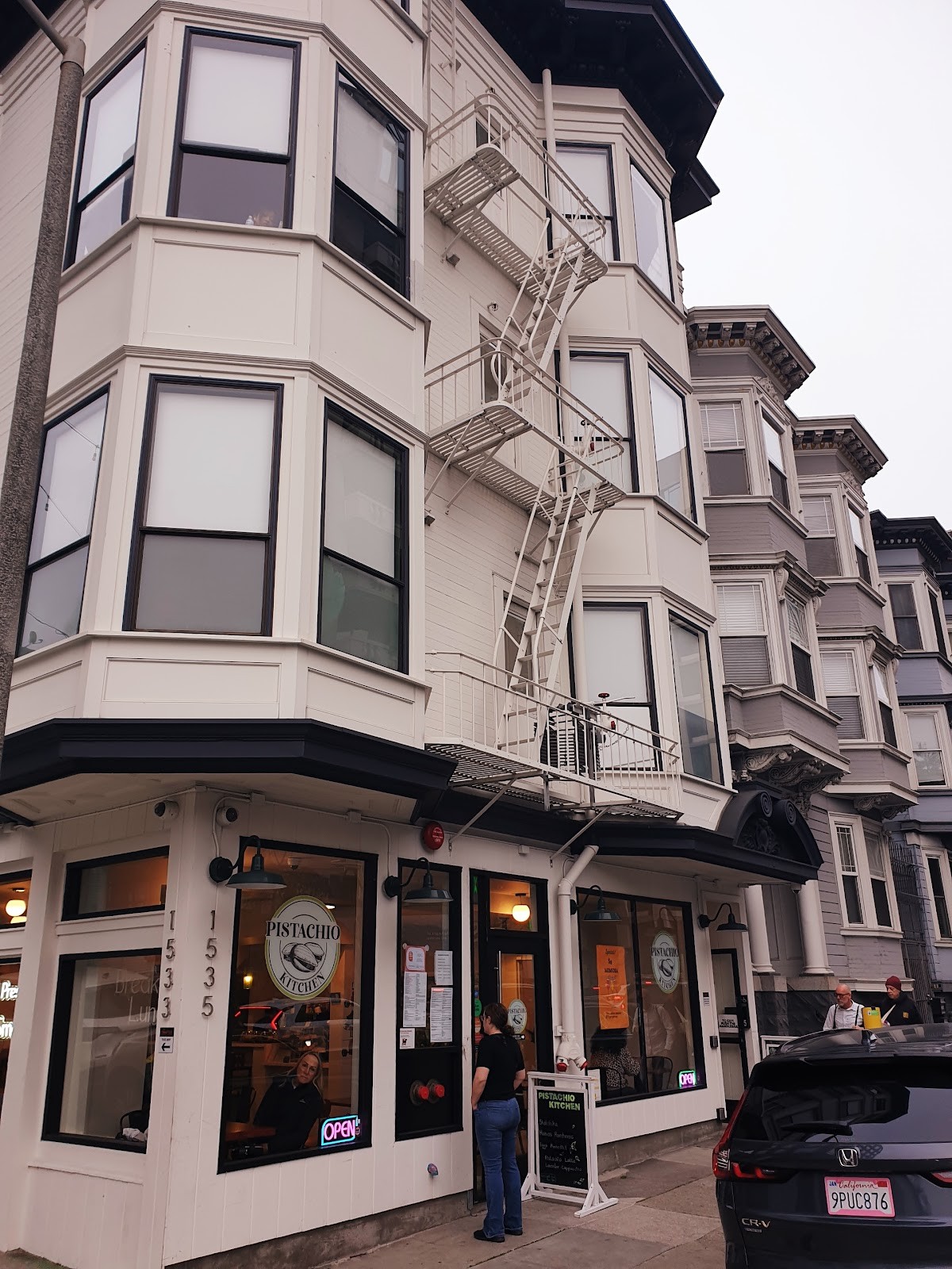 Pistachio Kitchen Restaurant & Espresso Bar: the place