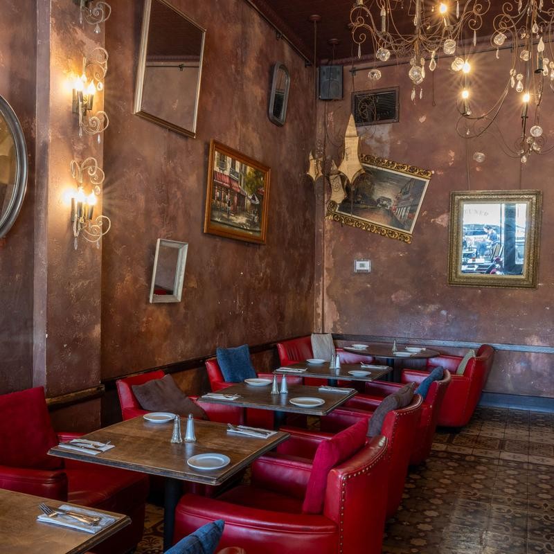 Figaro Bistrot: the place